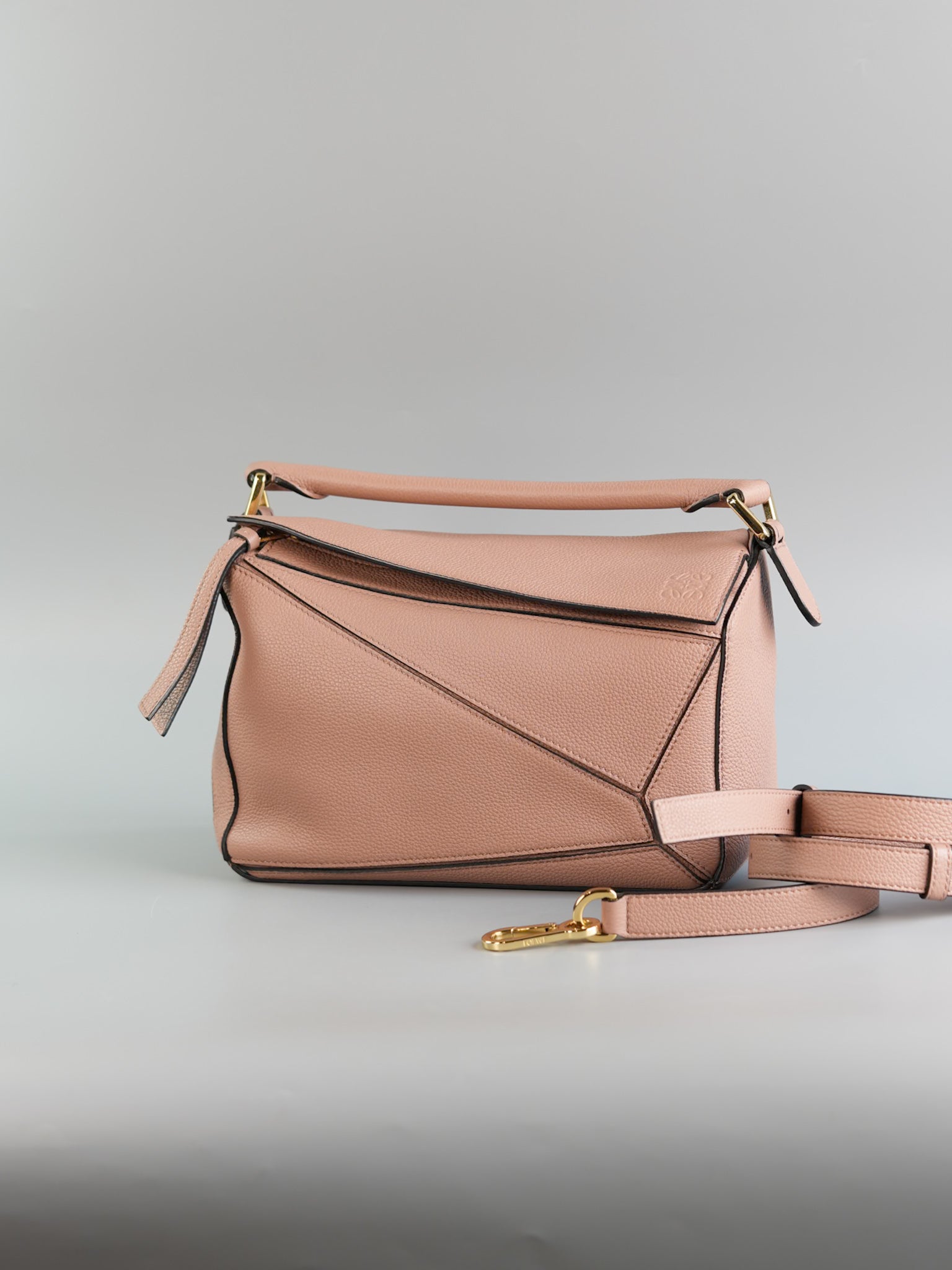 Puzzle Small Bag in Old Rose Grained Calfskin | Purse Maison Luxury Bags Shop