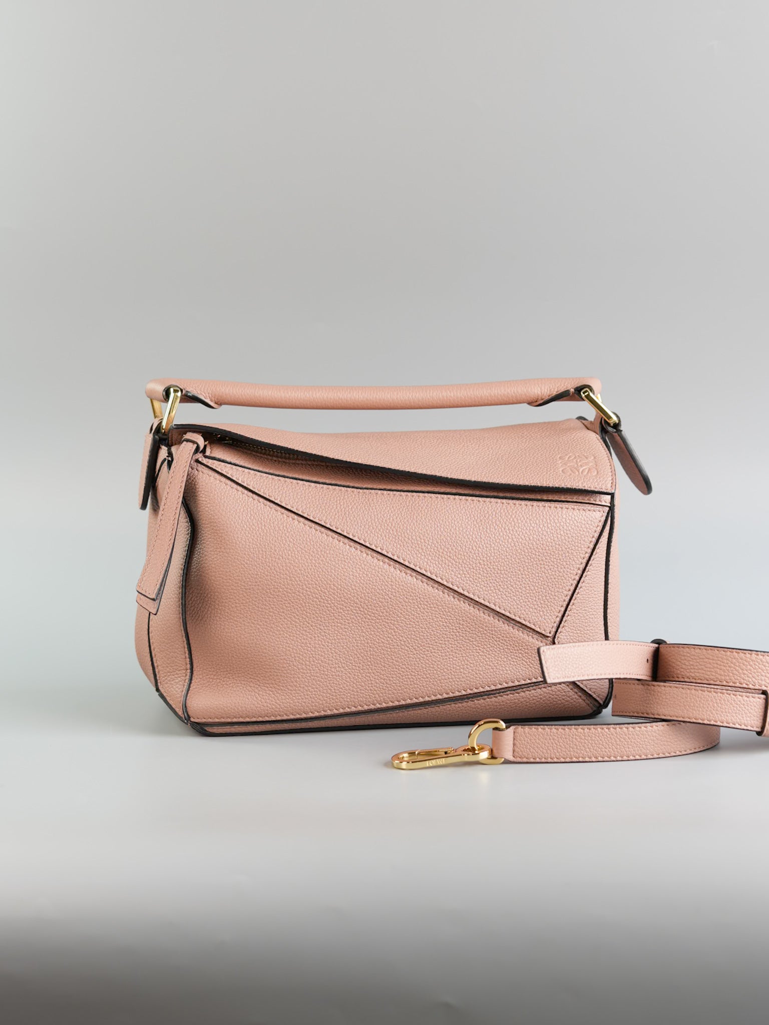 Puzzle Small Bag in Old Rose Grained Calfskin | Purse Maison Luxury Bags Shop