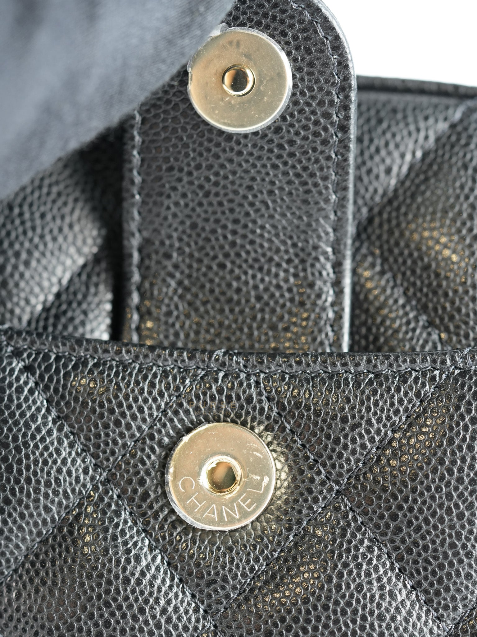 Quilted Camera Bag in Black Caviar Leather (Microchip) | Purse Maison Luxury Bags Shop