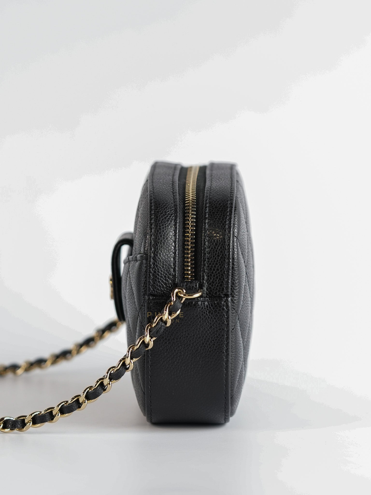 Quilted Camera Bag in Black Caviar Leather (Microchip) | Purse Maison Luxury Bags Shop