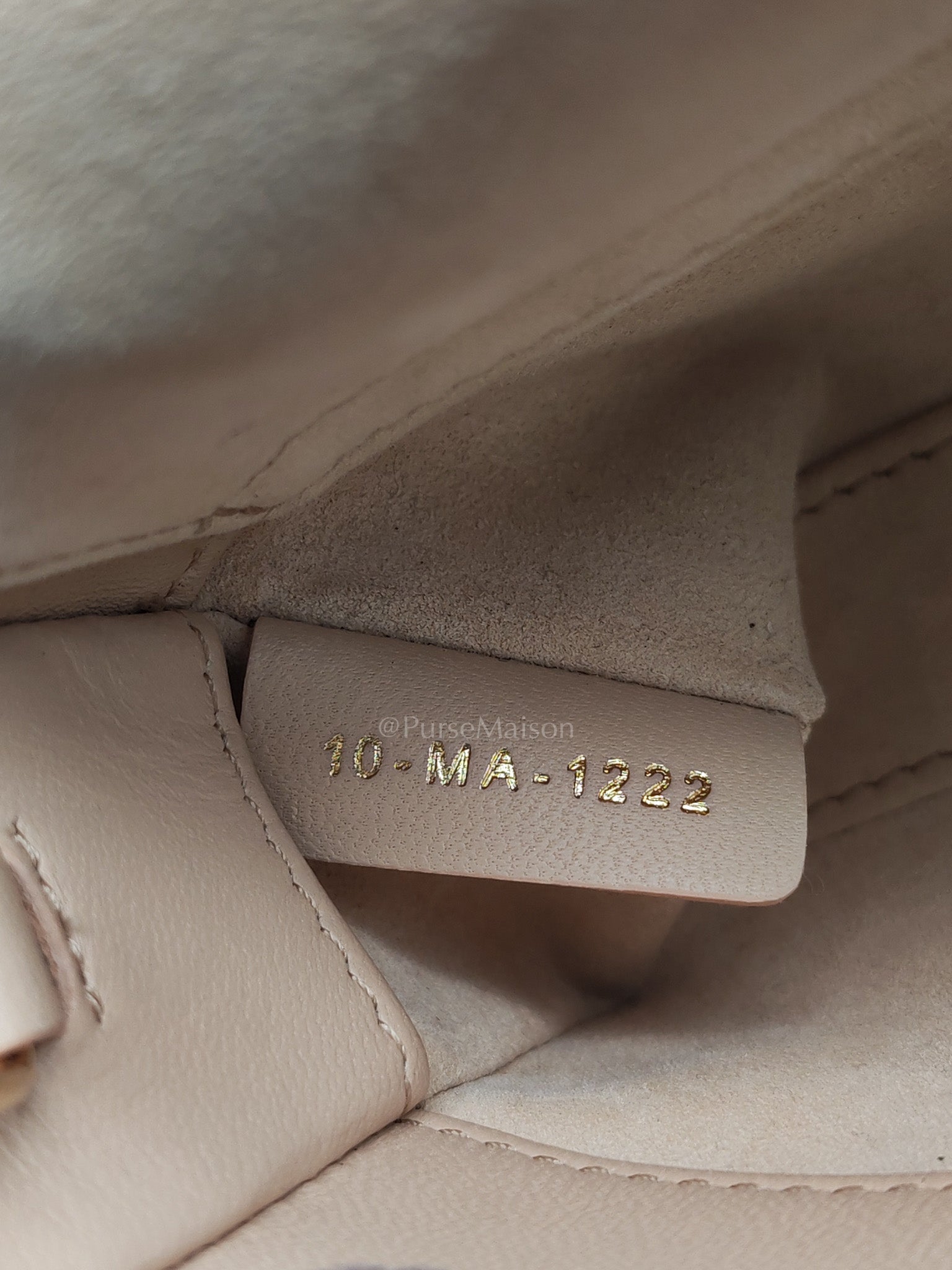 Kelly 28 Retourne in Craie Togo Leather and Palladium Hardware Stamp K (2025)