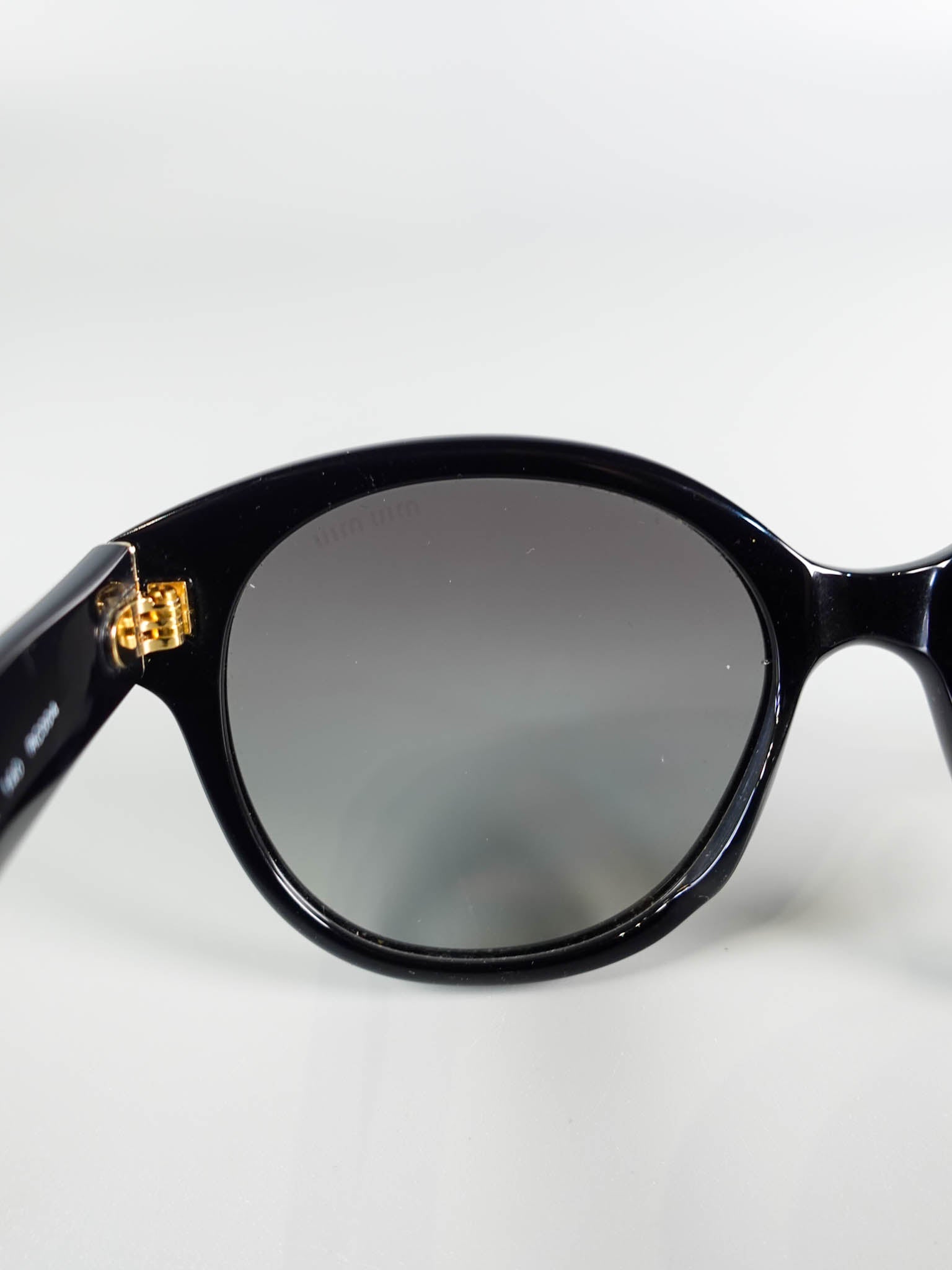 RC004 Black Round Sunglasses | Purse Maison Luxury Bags Shop