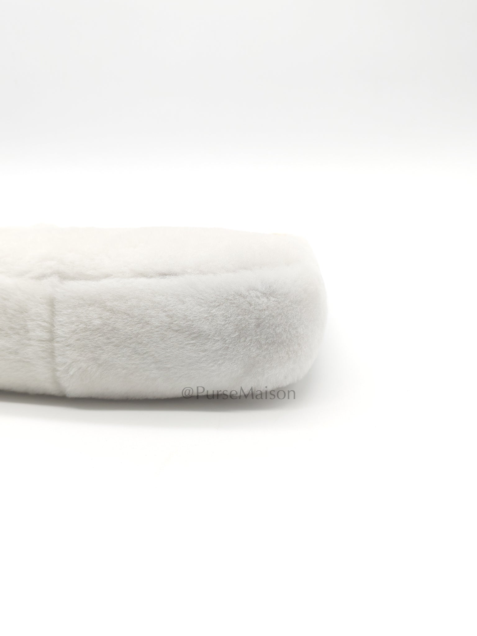 Re-edition 2000 Shearling in Off-White Wool Shoulder Bag | Purse Maison Luxury Bags Shop