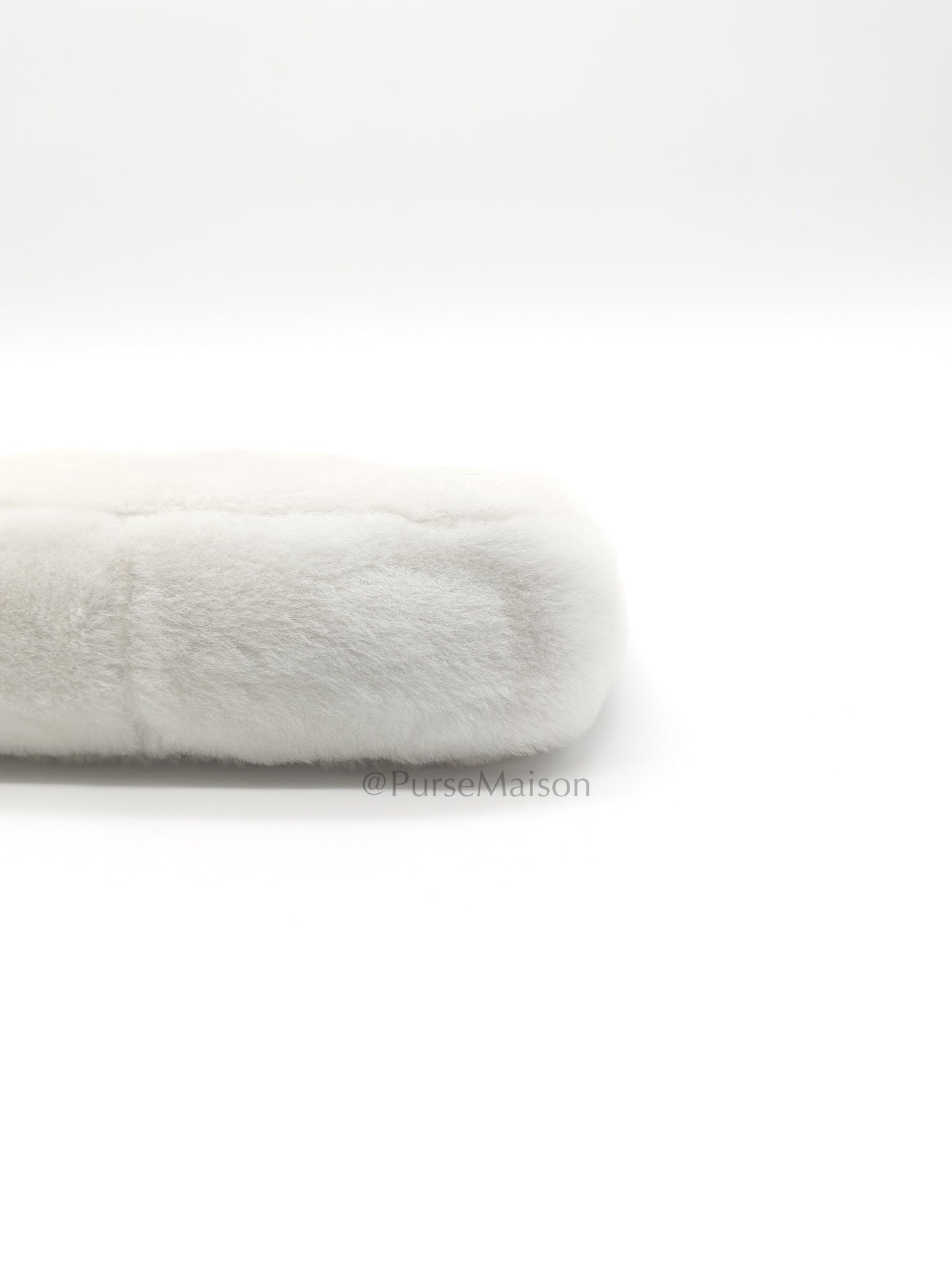 Re-edition 2000 Shearling in Off-White Wool Shoulder Bag | Purse Maison Luxury Bags Shop