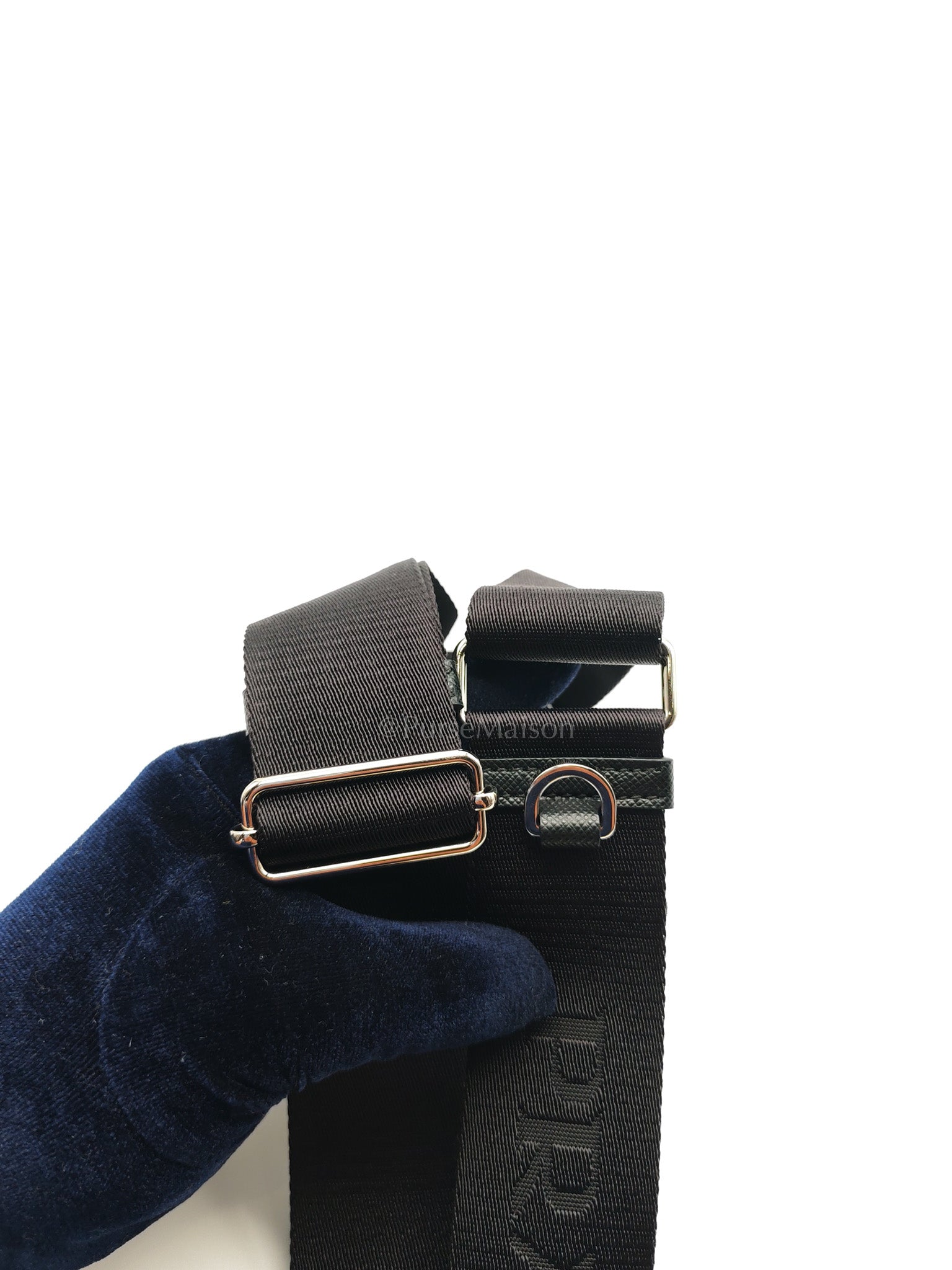 Re-Edition 2005 in Black Nylon Shoulder Bag | Purse Maison Luxury Bags Shop