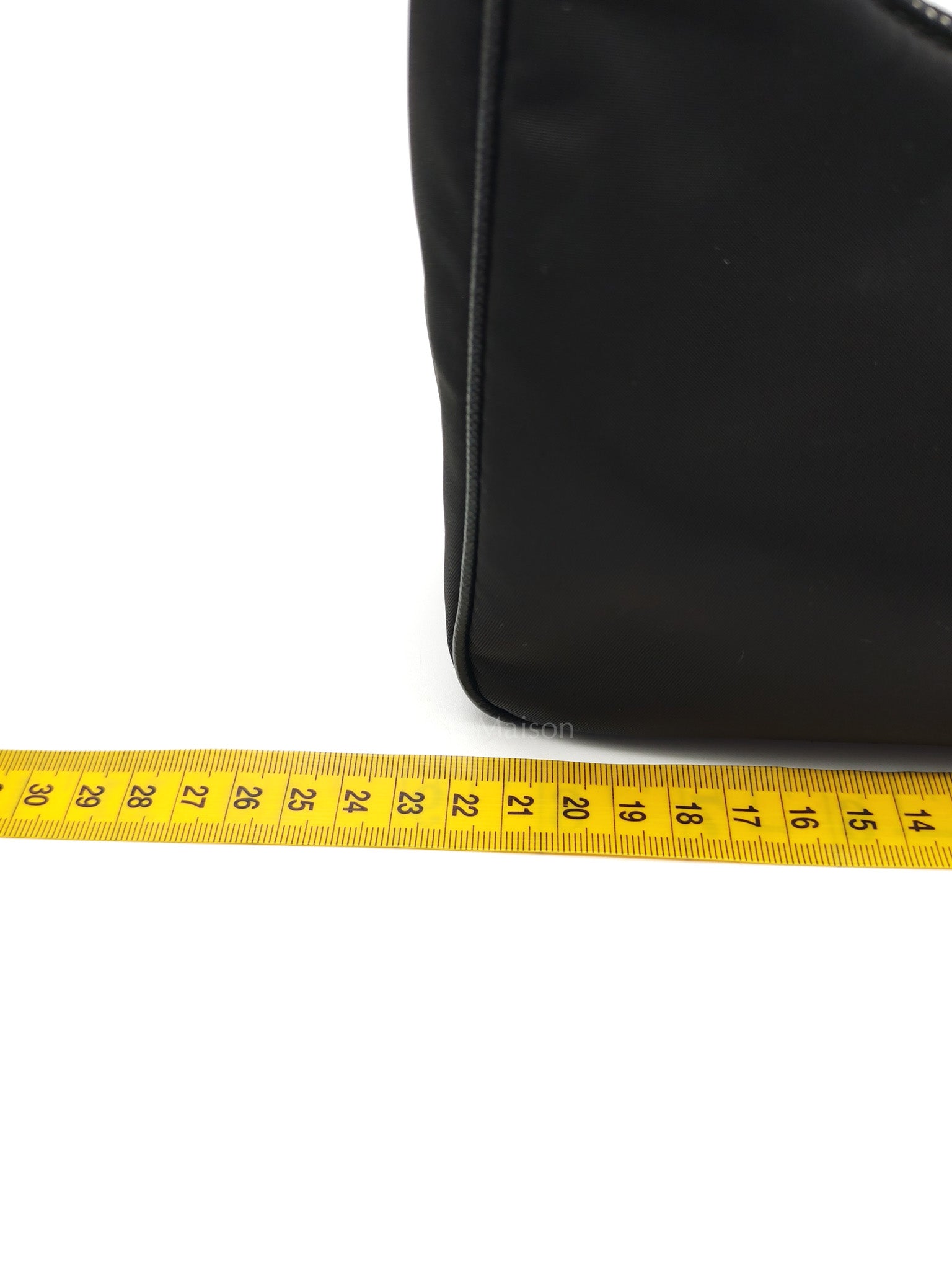 Re-Edition 2005 in Black Nylon Shoulder Bag | Purse Maison Luxury Bags Shop