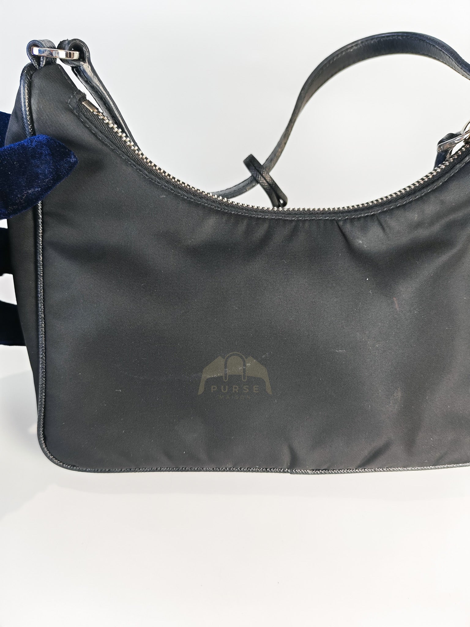 Re-Edition 2005 Shoulder Bag in Black Tessuto Nylon & Silver Hardware | Purse Maison Luxury Bags Shop