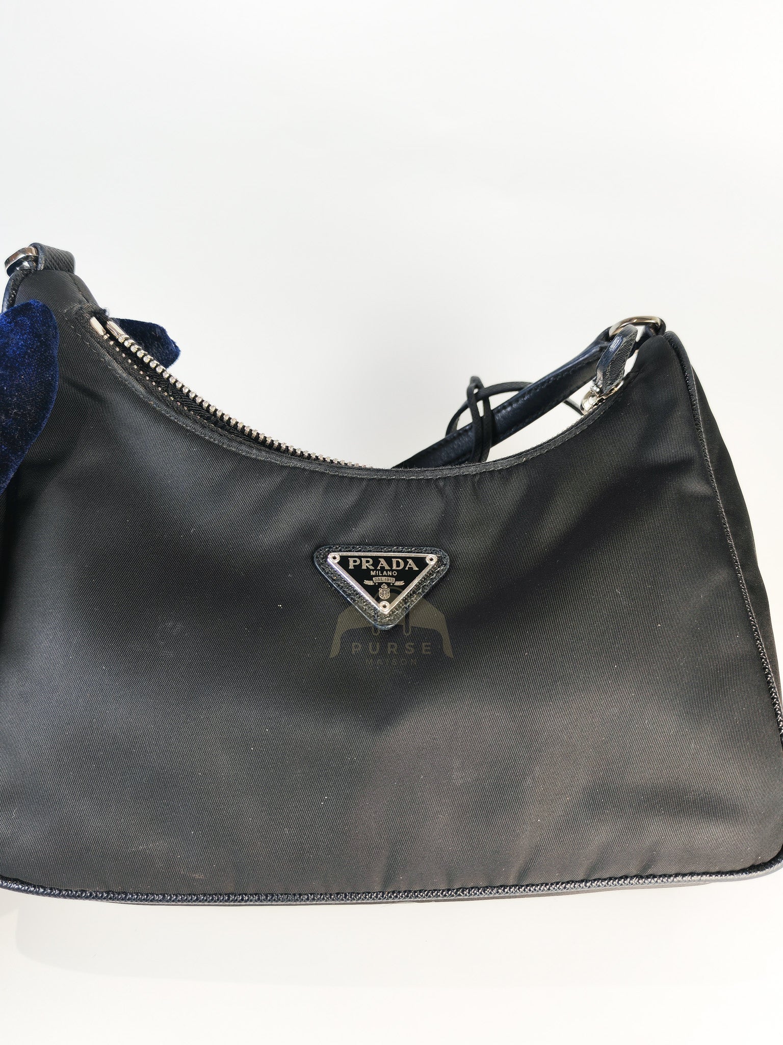 Re-Edition 2005 Shoulder Bag in Black Tessuto Nylon & Silver Hardware | Purse Maison Luxury Bags Shop
