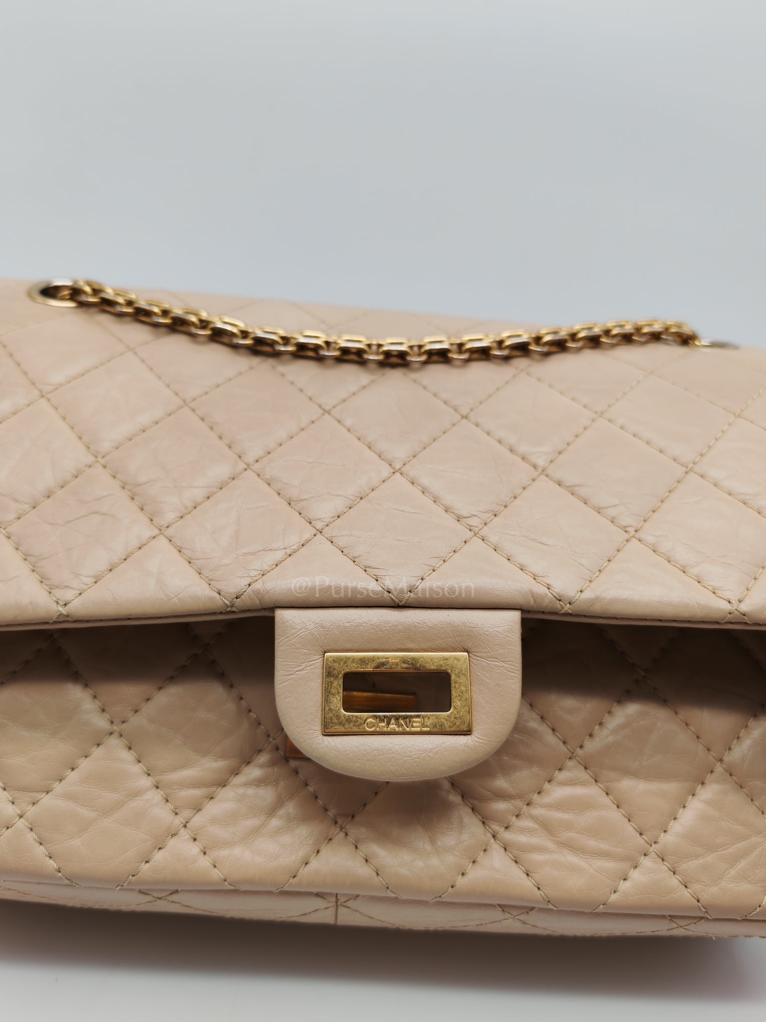 Reissue 2.55 in Beige Distressed Calfskin Leather an Aged Gold Hardwadre Series 18 | Purse Maison Luxury Bags Shop