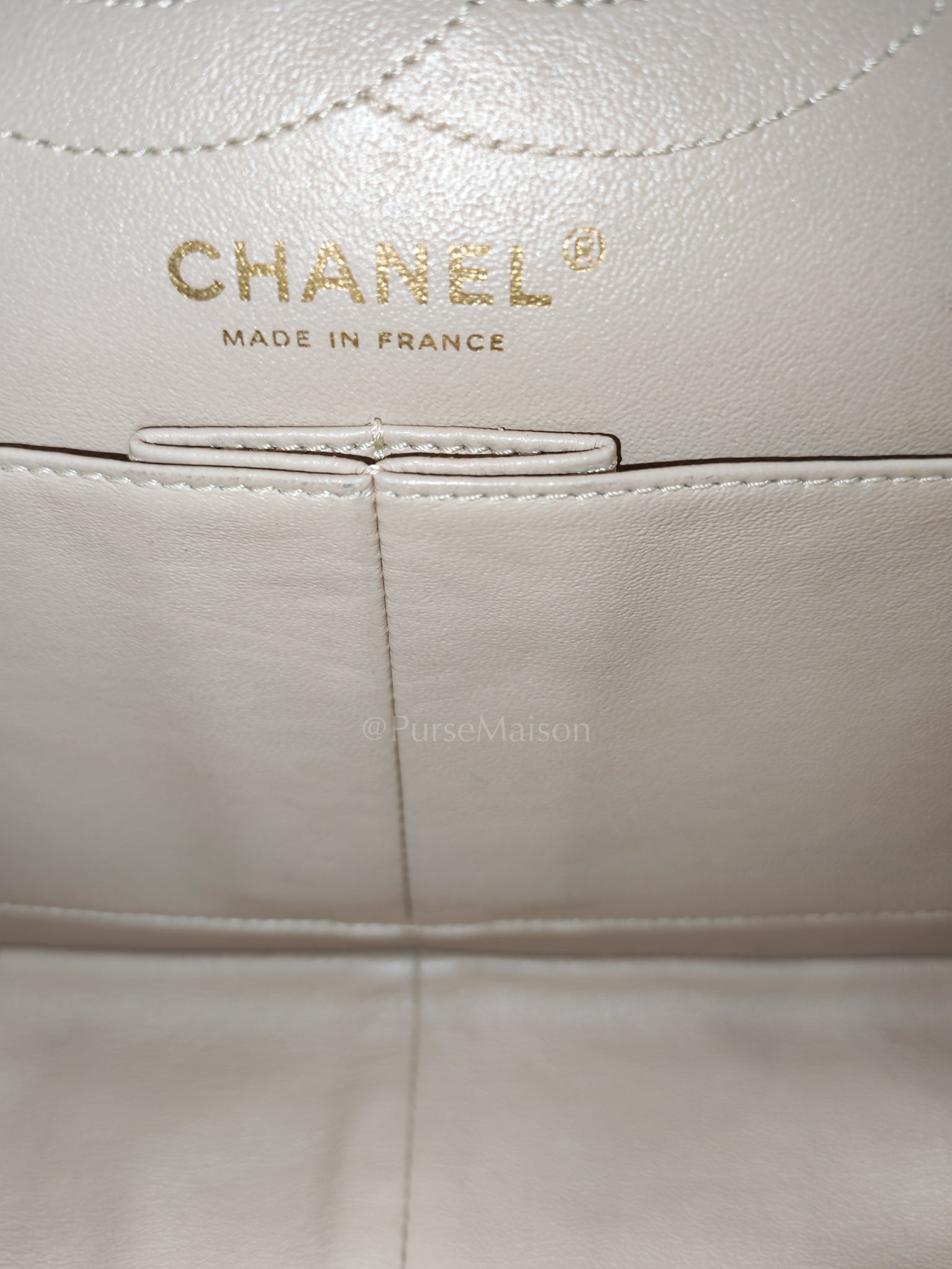 Reissue 2.55 in Beige Distressed Calfskin Leather an Aged Gold Hardwadre Series 18 | Purse Maison Luxury Bags Shop