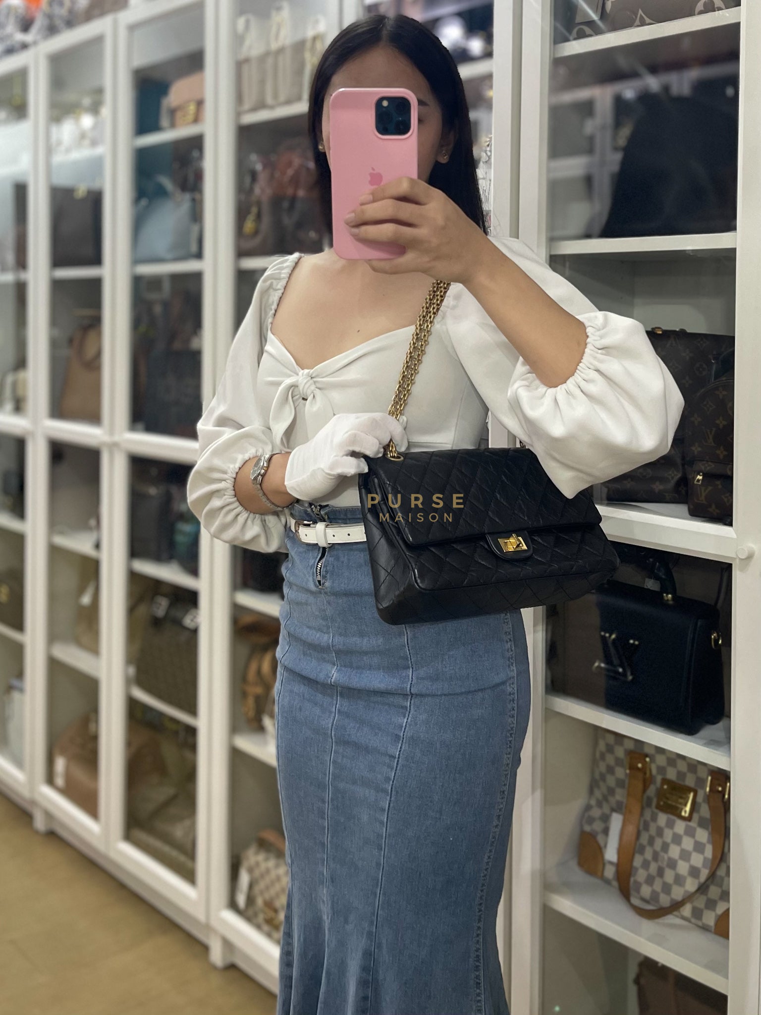 Reissue 2.55 in Black Quilted Calfskin Leather & Gold Hardware size 226 Series 21 | Purse Maison Luxury Bags Shop