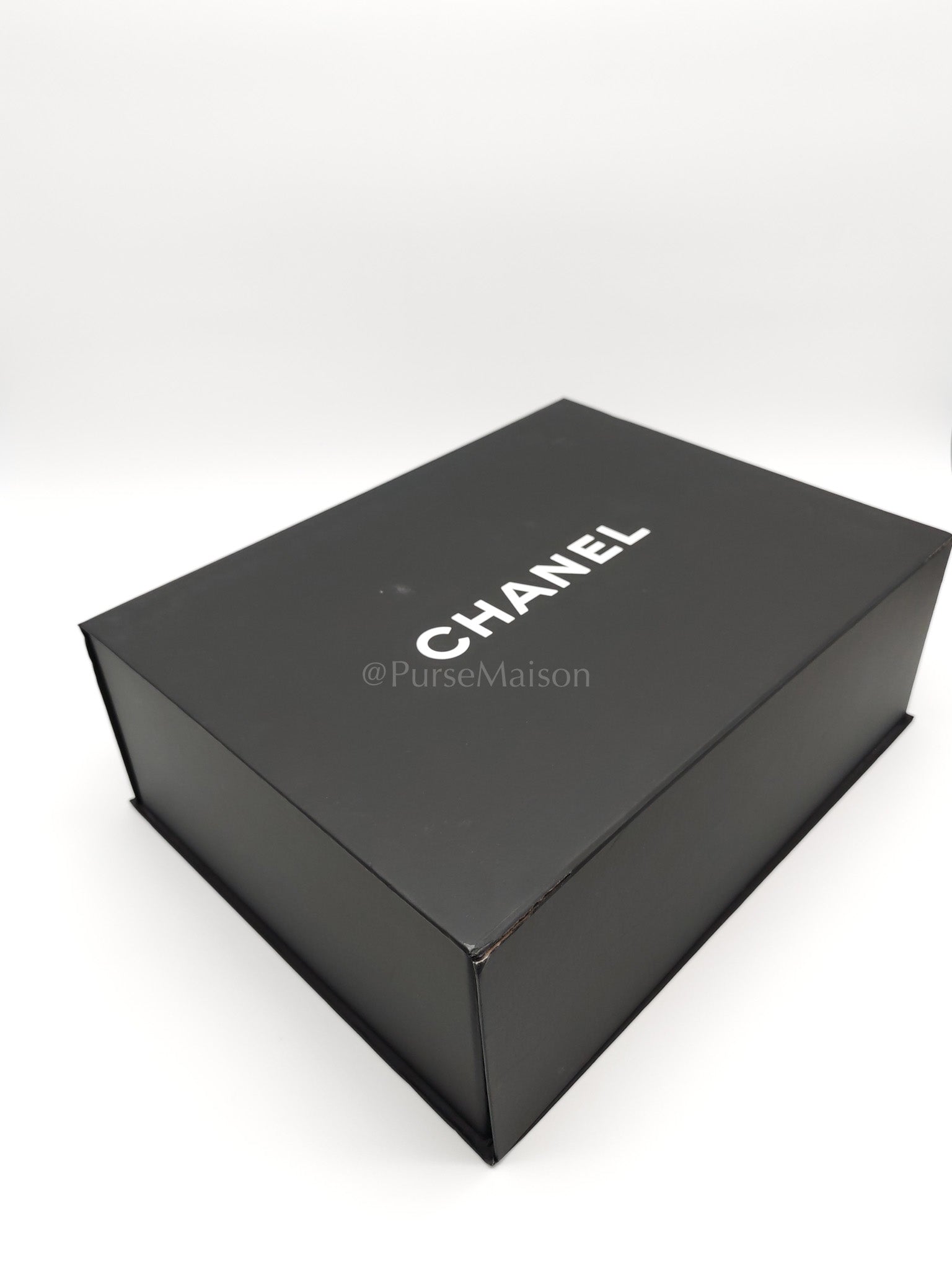 Reissue 2.55 Size 226 in Gray Beige Chevron Calfskin Leather Aged Gold Hardware(Series 27) | Purse Maison Luxury Bags Shop