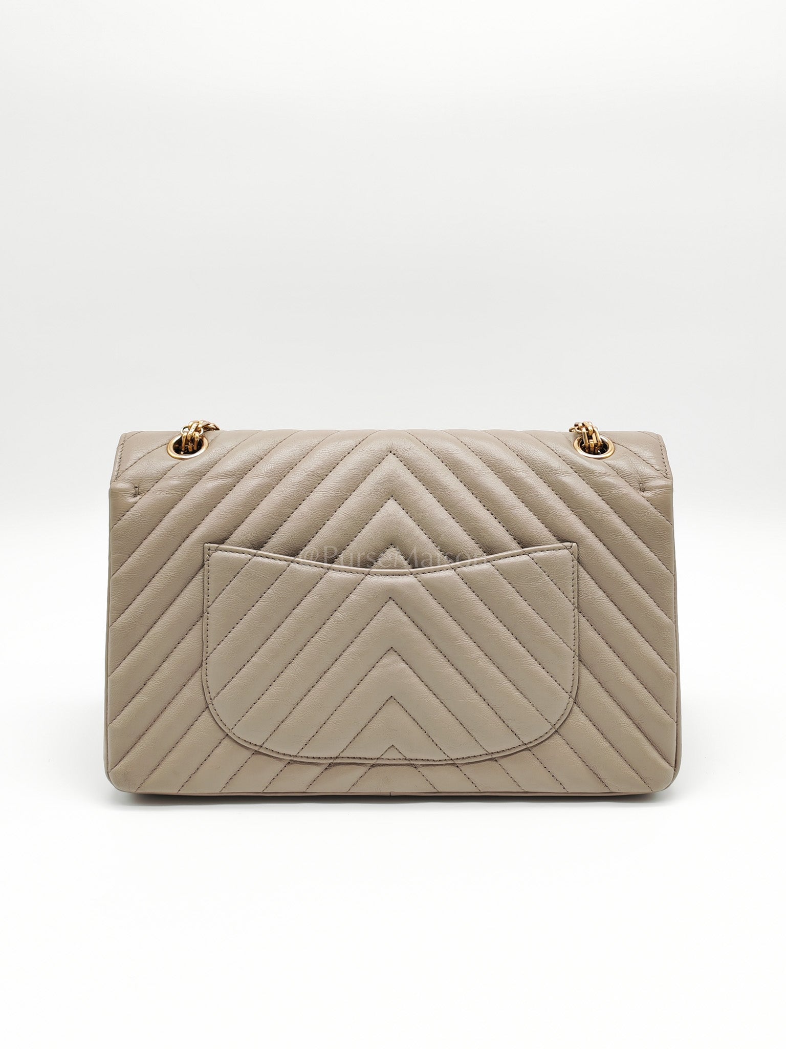 Reissue 2.55 Size 226 in Gray Beige Chevron Calfskin Leather Aged Gold Hardware(Series 27) | Purse Maison Luxury Bags Shop