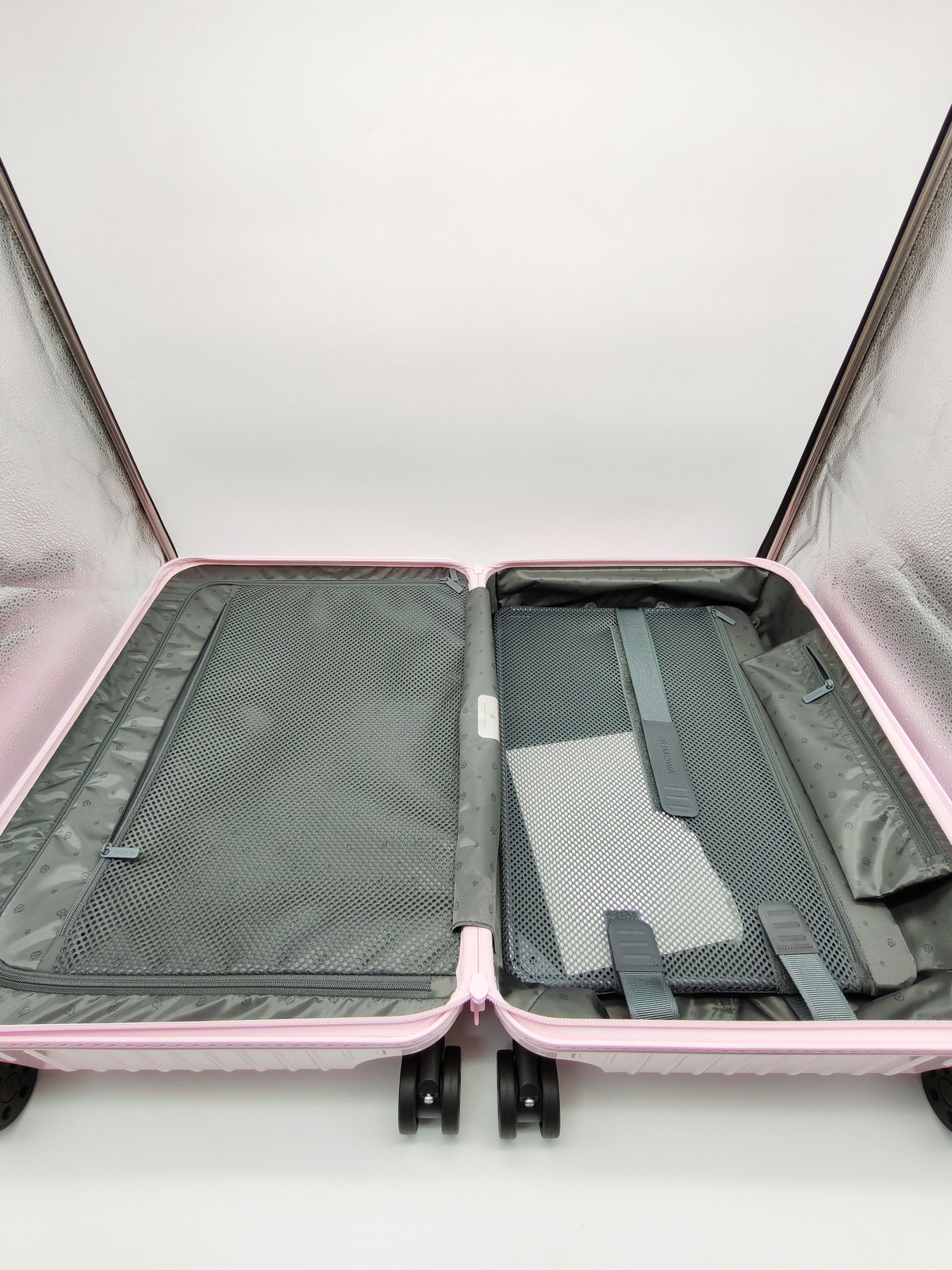 Rimowa Essential Check-In L in Gloss Ballerina Pink Luggage | Purse Maison Luxury Bags Shop