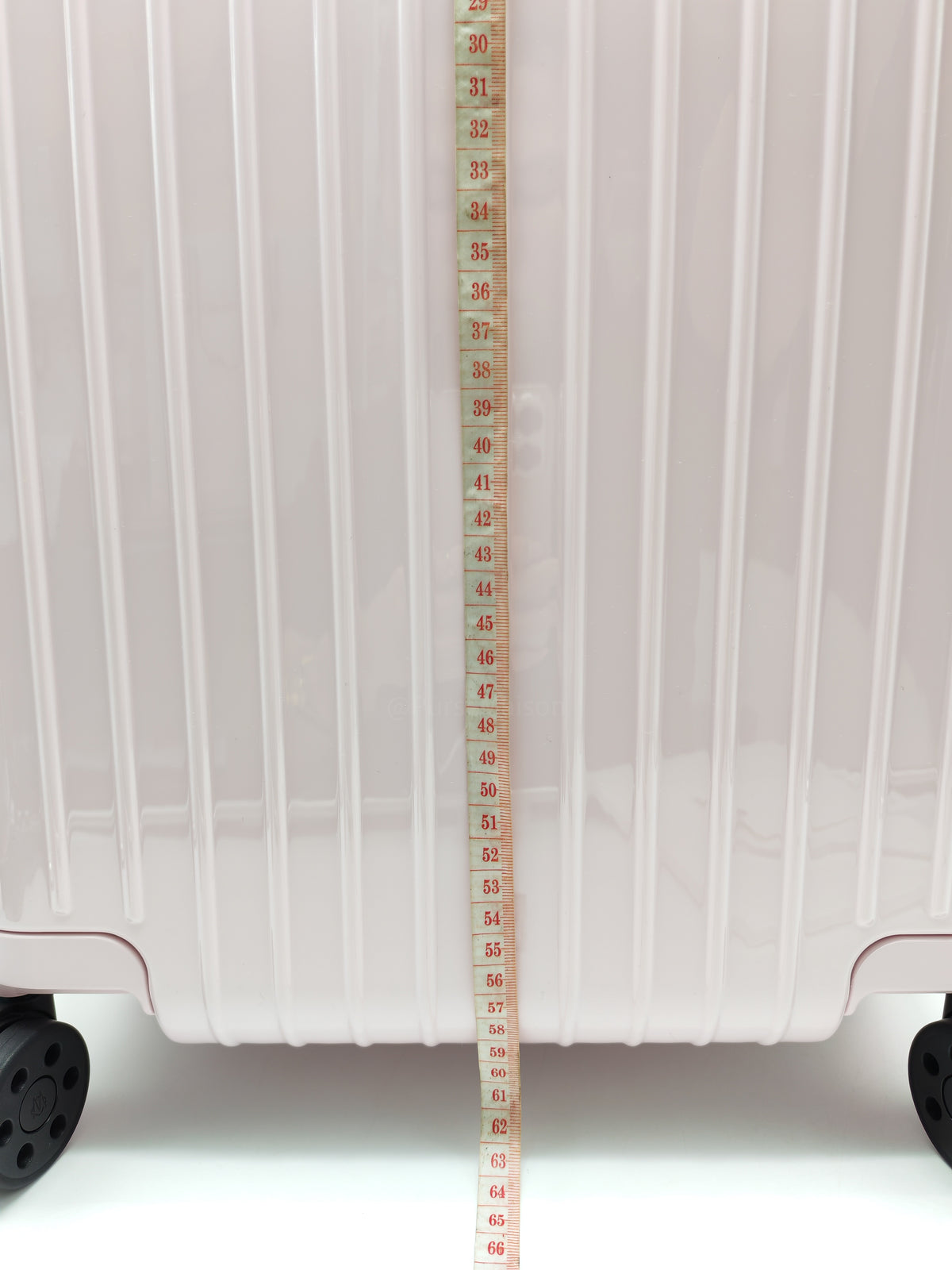 Rimowa Essential Check-In L in Gloss Ballerina Pink Luggage | Purse Maison Luxury Bags Shop