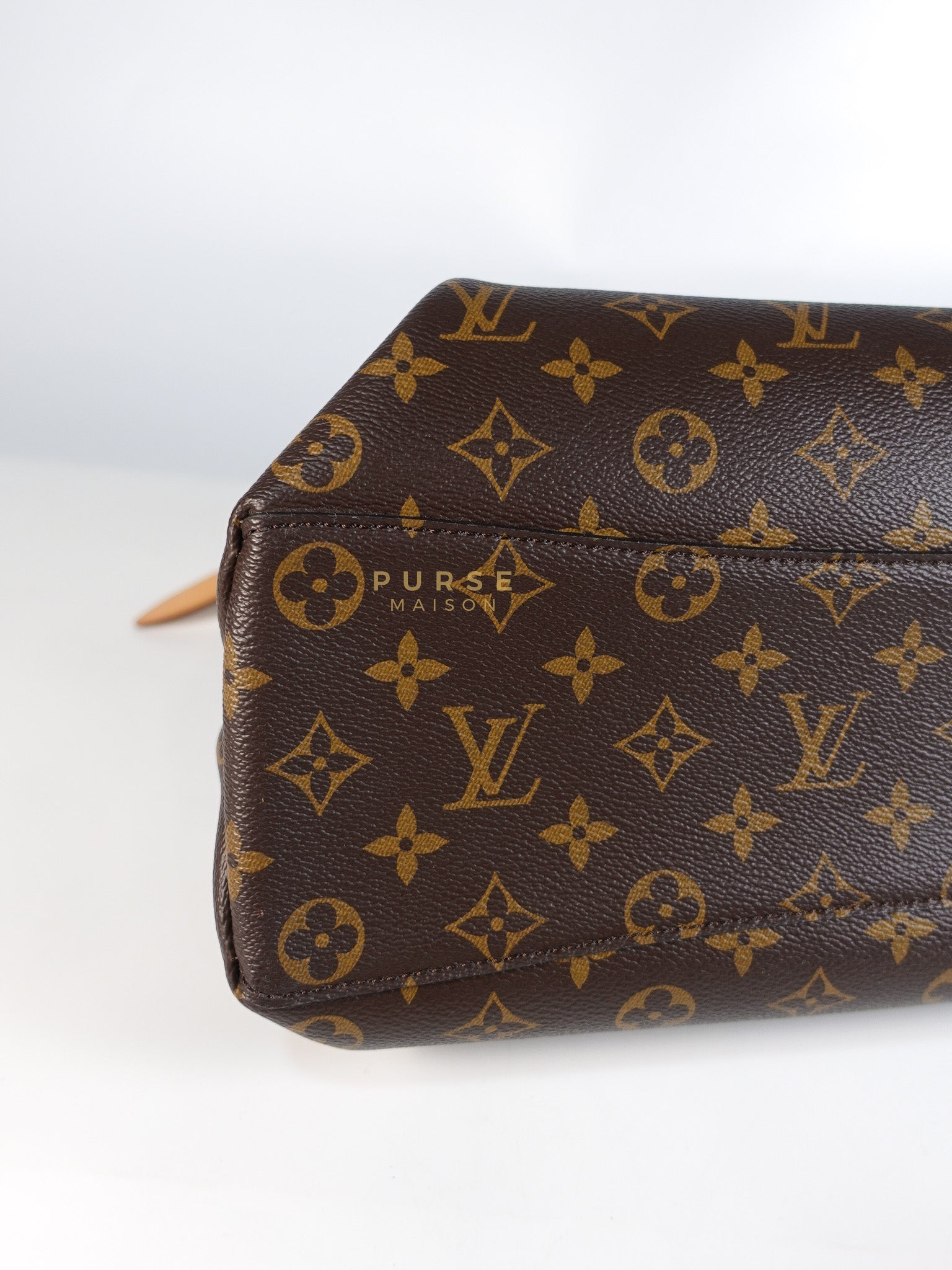 Rivoli MM 2way Bag in Monogram Canvas & Gold Hardware (Date Code: MB2179) | Purse Maison Luxury Bags Shop