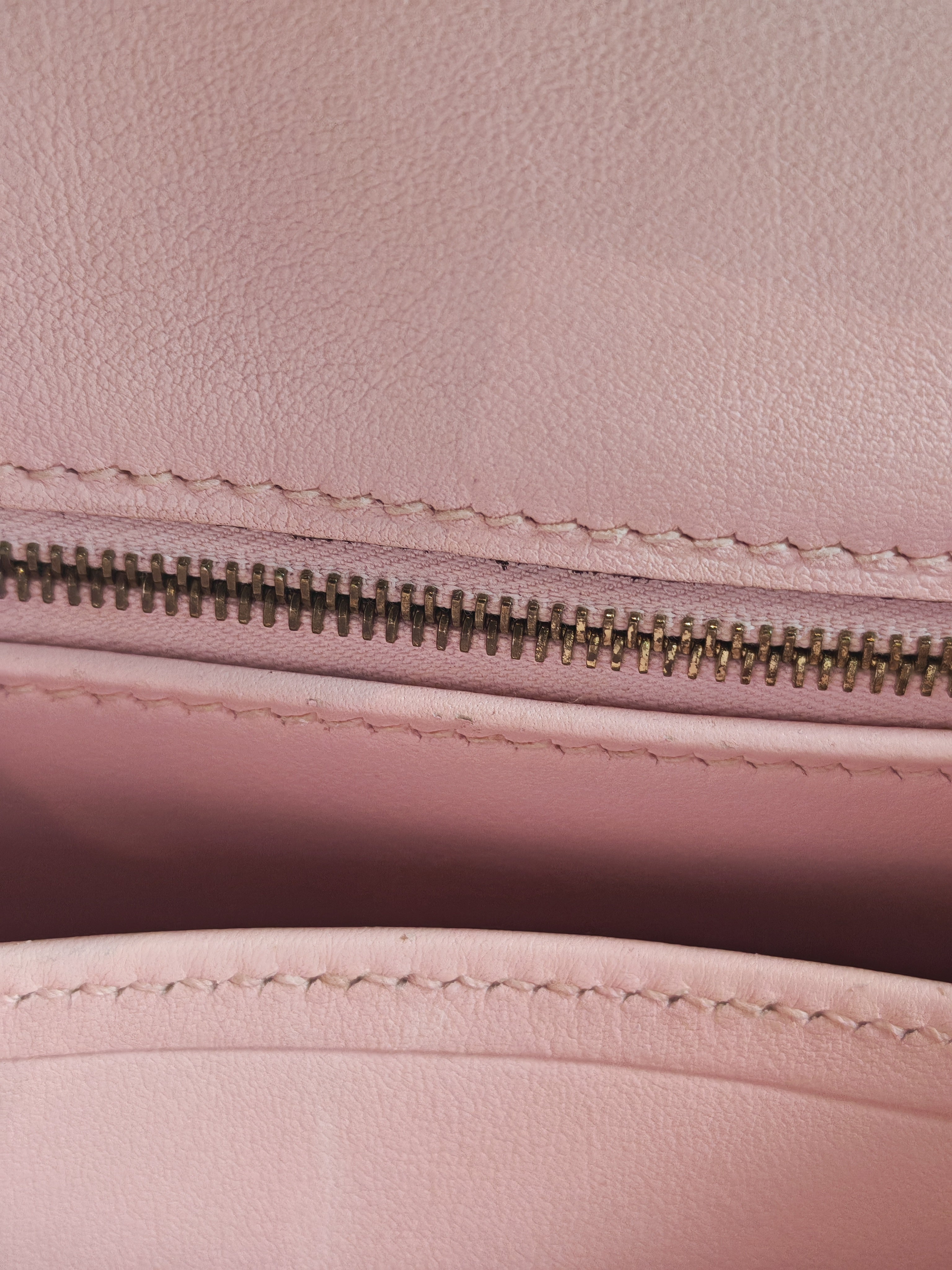 Hermes Kelly 25 Retourne in Rose Sakura Swift Leather and Gold Hardware Stamp T (2015)