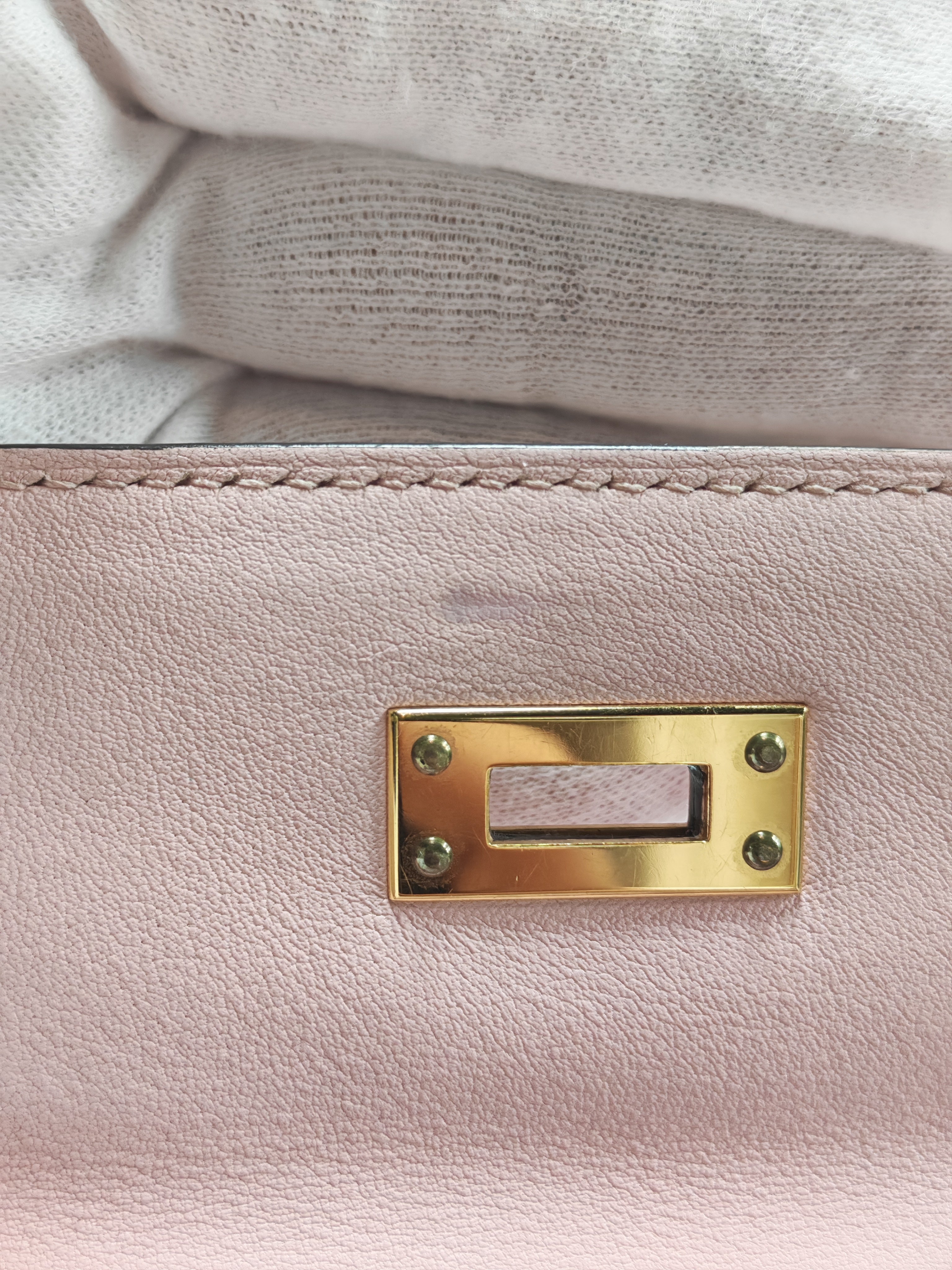 Hermes Kelly 25 Retourne in Rose Sakura Swift Leather and Gold Hardware Stamp T (2015)