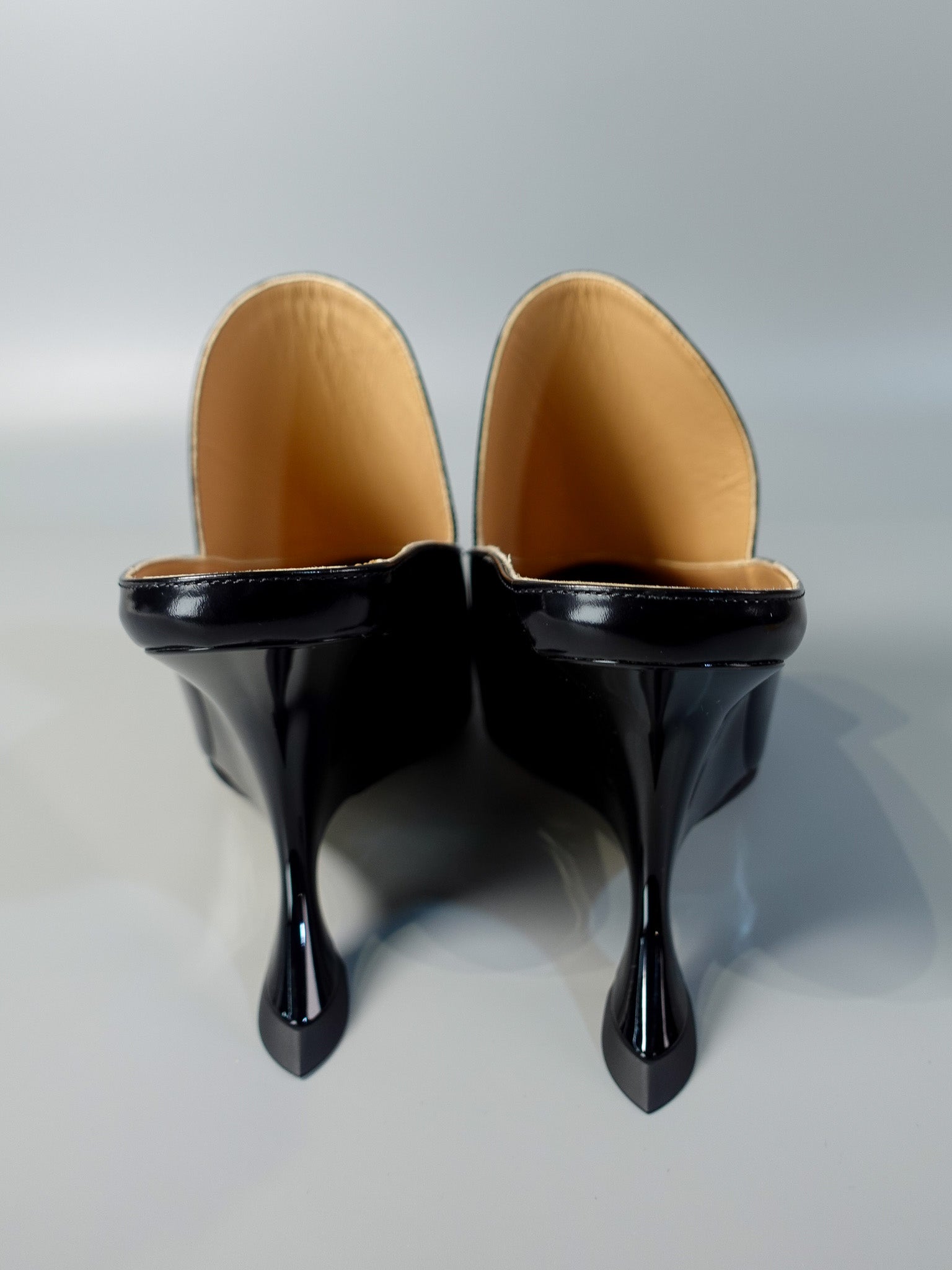 Rocket 90 Leather Mules Size 39 EU | Purse Maison Luxury Bags Shop