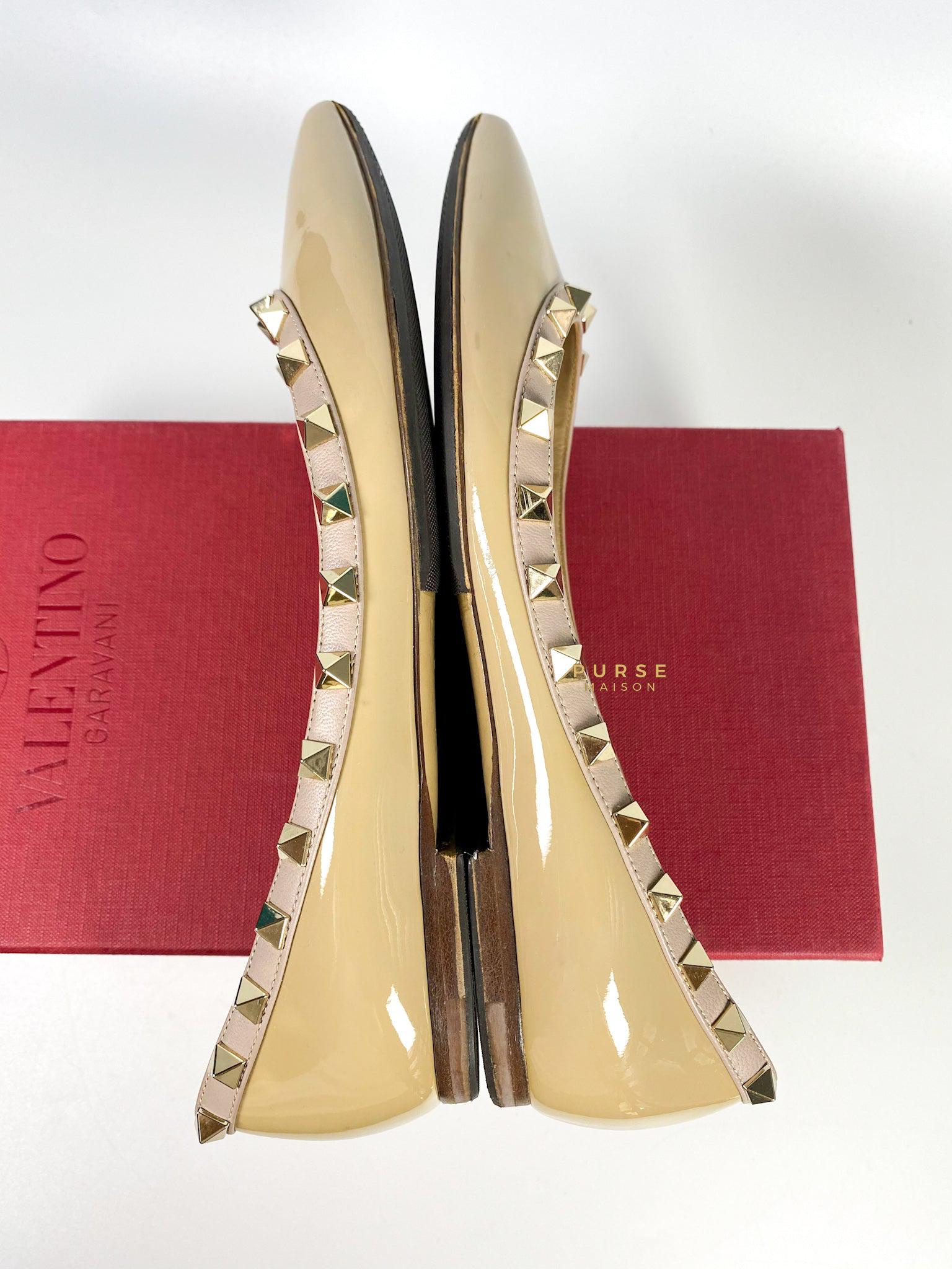 Valentino Rockstud Ballerina in Nude Patent Leather Shoes (Size 37.5 EUR, 25cm)