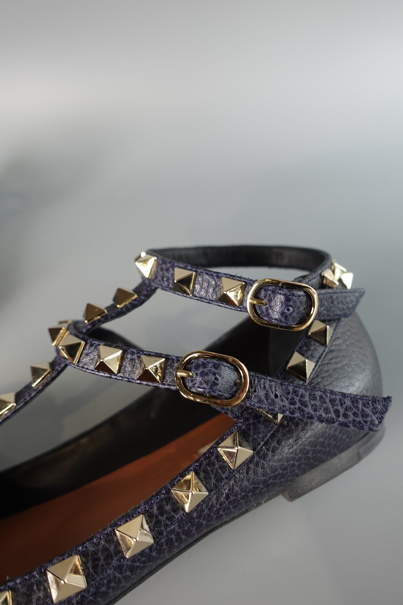 Rockstud Deep Blue Caged Ankle Strap Ballerina Shoes Size 37.5 (24cm) | Purse Maison Luxury Bags Shop