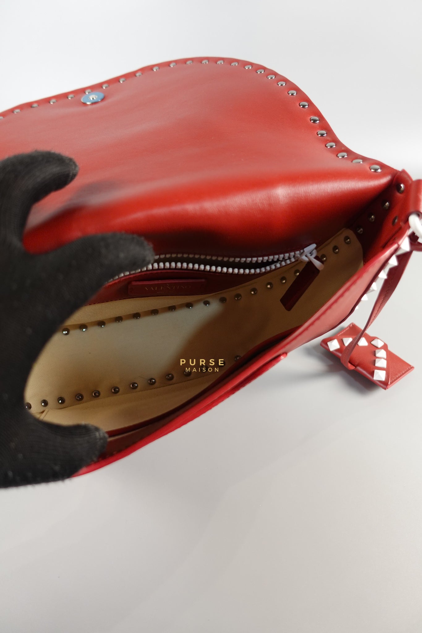 Rockstud Halfmoon Saddle in Red/White Vitello Colorblock Bag | Purse Maison Luxury Bags Shop