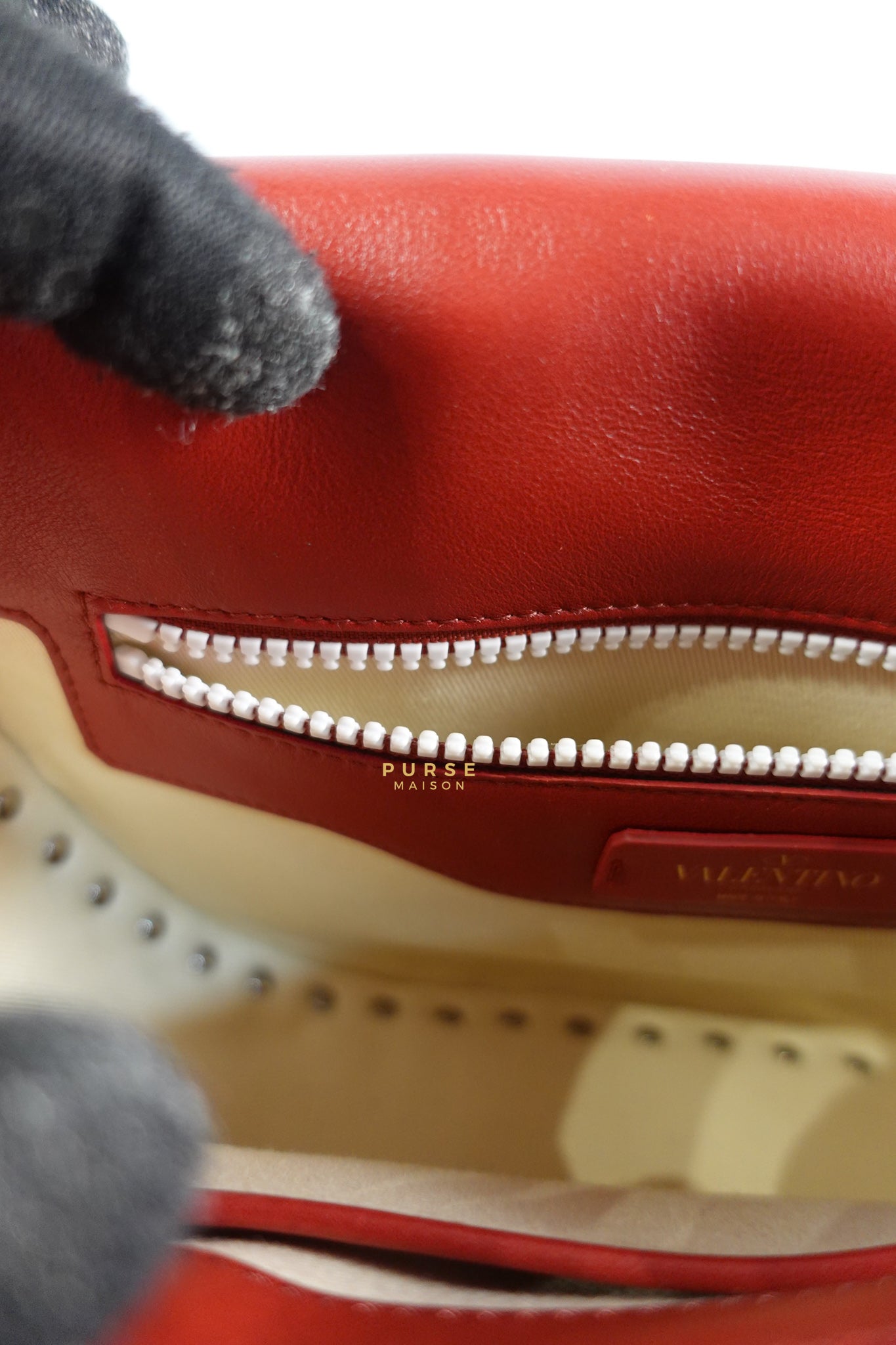 Rockstud Halfmoon Saddle in Red/White Vitello Colorblock Bag | Purse Maison Luxury Bags Shop