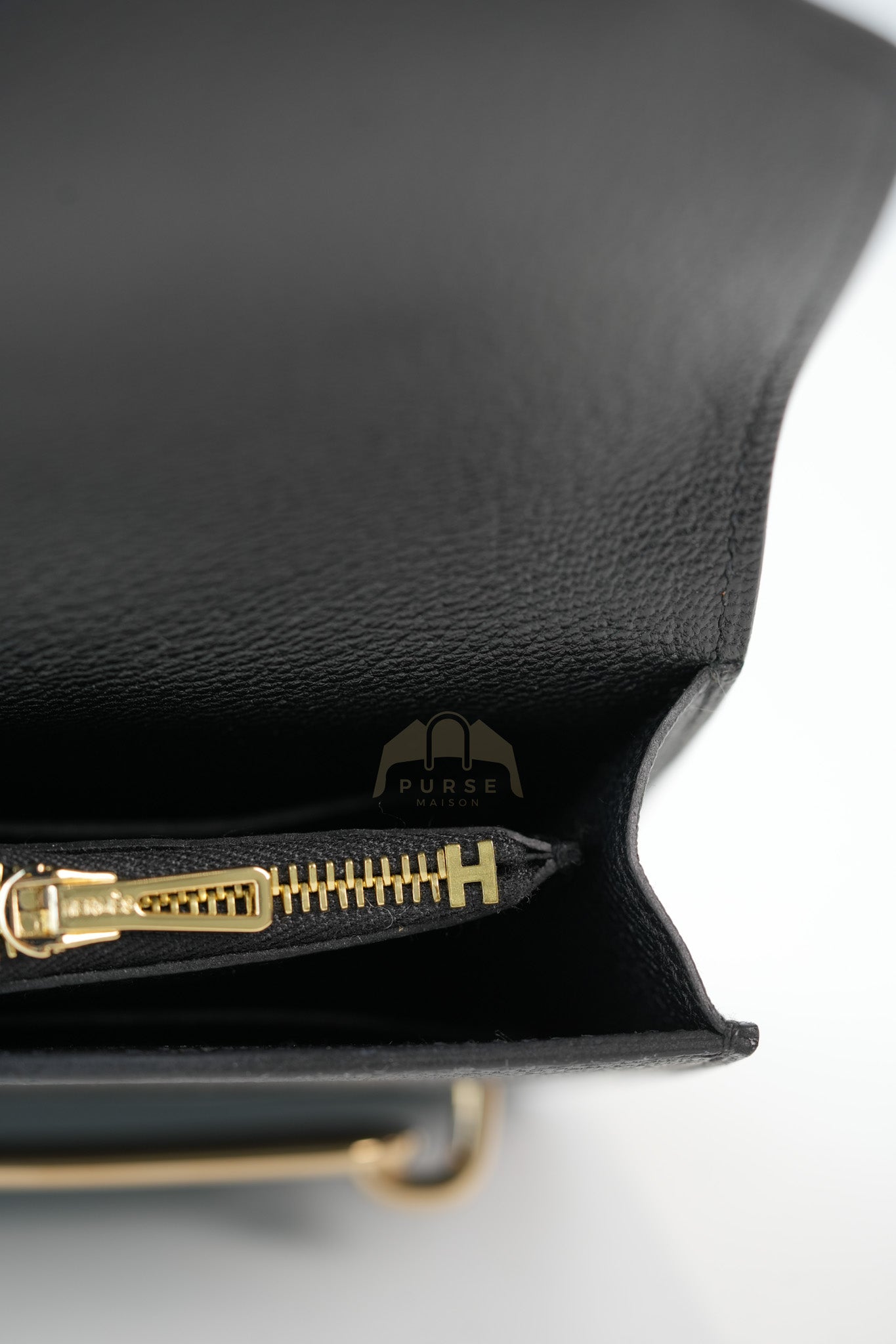 Roulis Slim Black in Chevre Mysore Leather and Gold Hardware Stamp B (2023) | Purse Maison Luxury Bags Shop