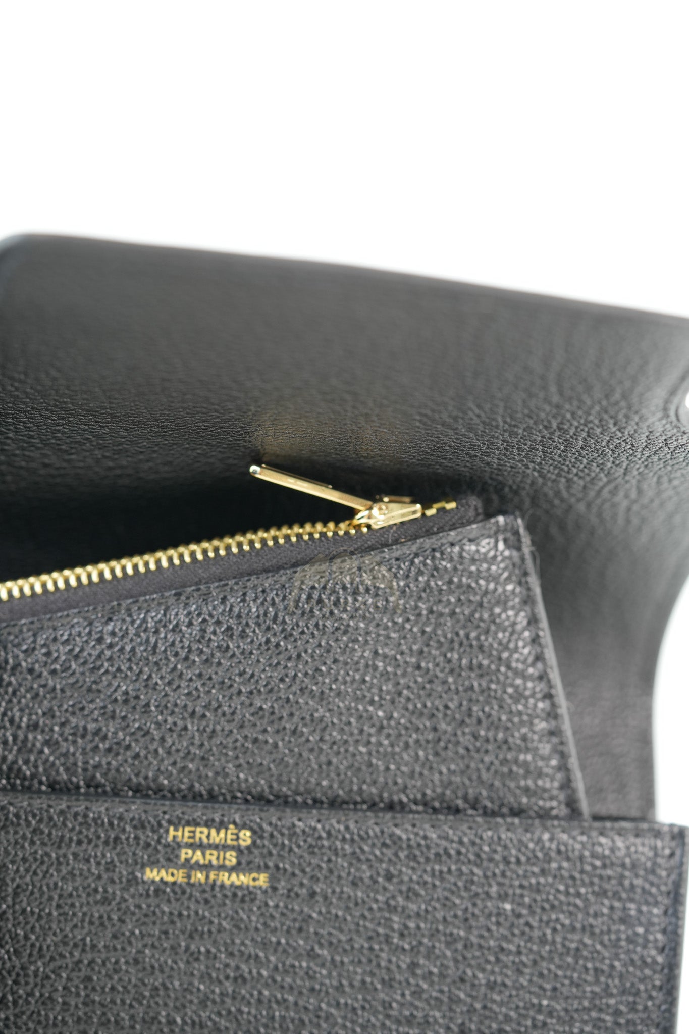 Roulis Slim Black in Chevre Mysore Leather and Gold Hardware Stamp B (2023) | Purse Maison Luxury Bags Shop