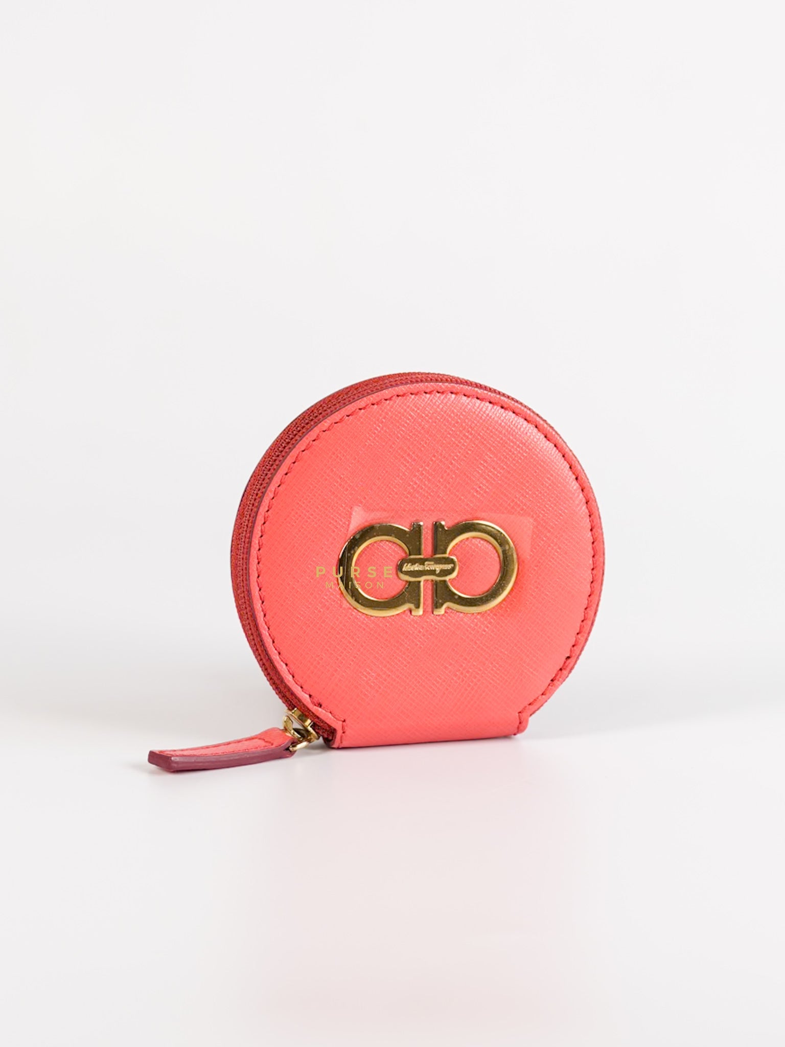 Round Coin Purse in Coral Leather Purse Maison