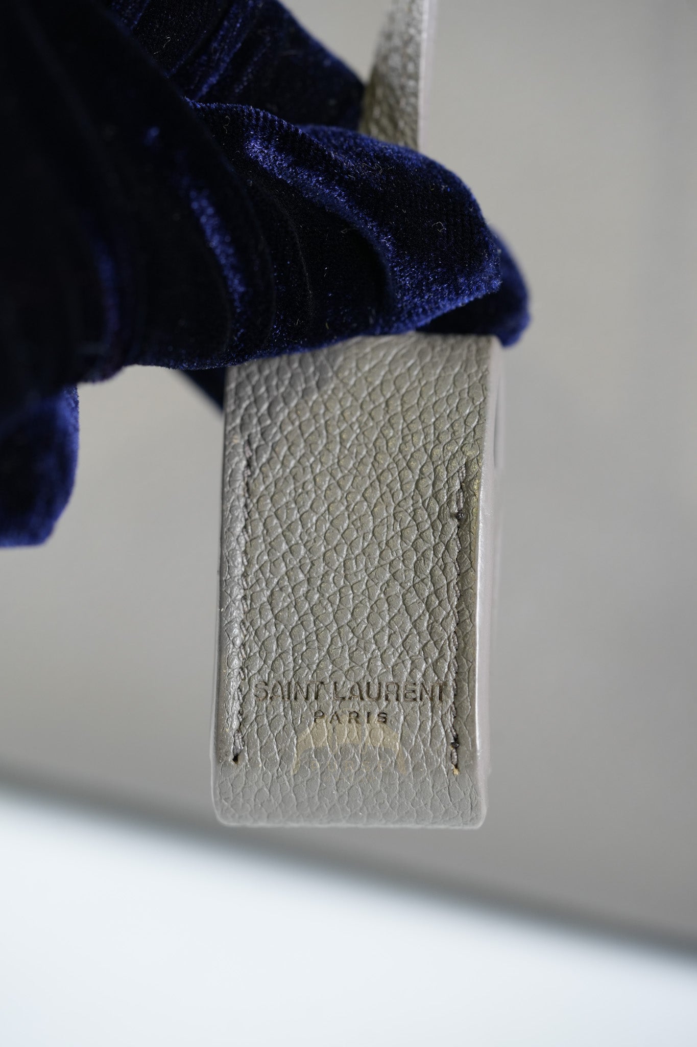 Sac De Jour Small in Gray Grained Calfskin Leather Shoulder Bag | Purse Maison Luxury Bags Shop