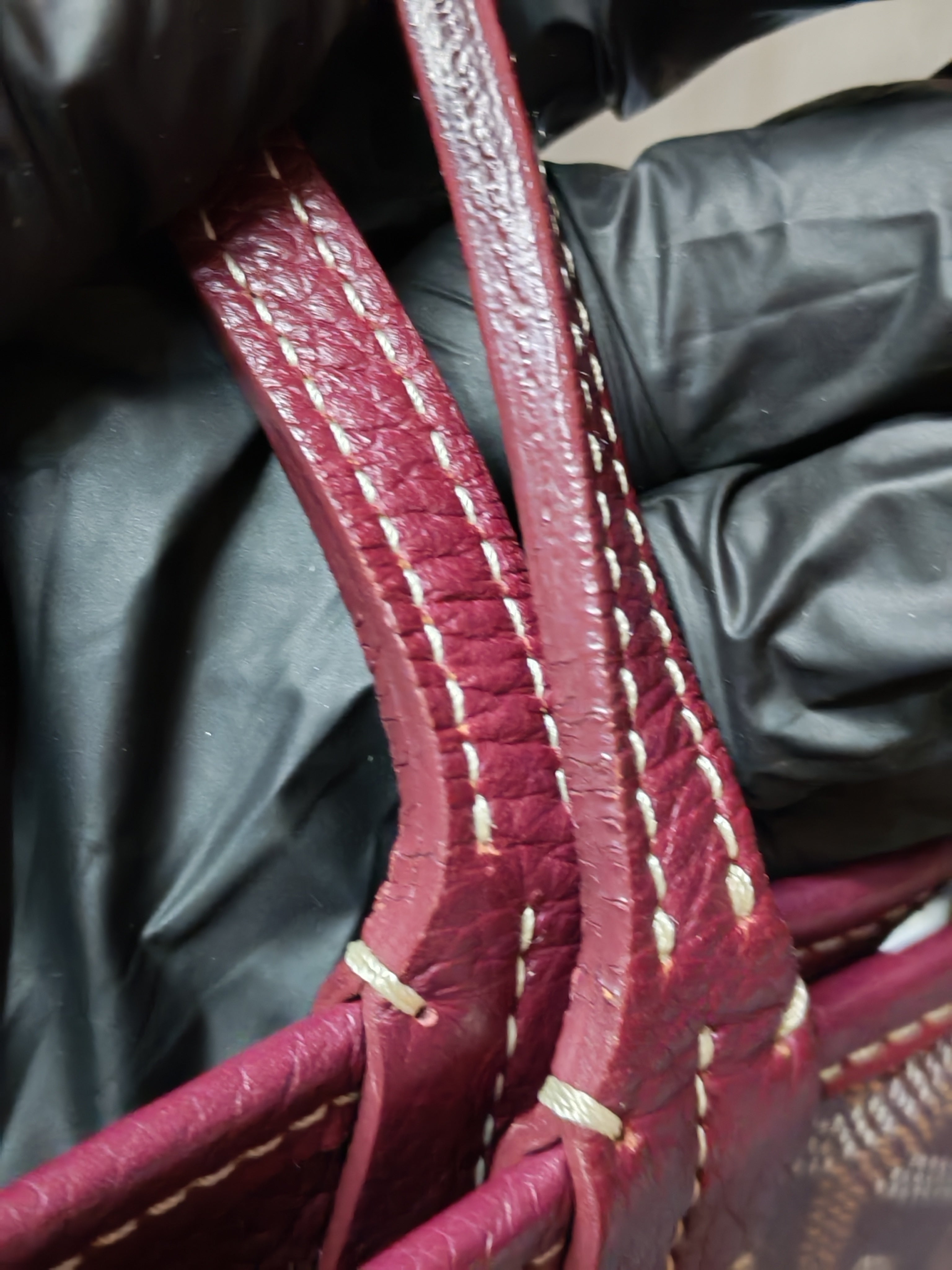 Sac Hardy PM in Burgundy Goyardine Canvas Tote Bag | Purse Maison Luxury Bags Shop