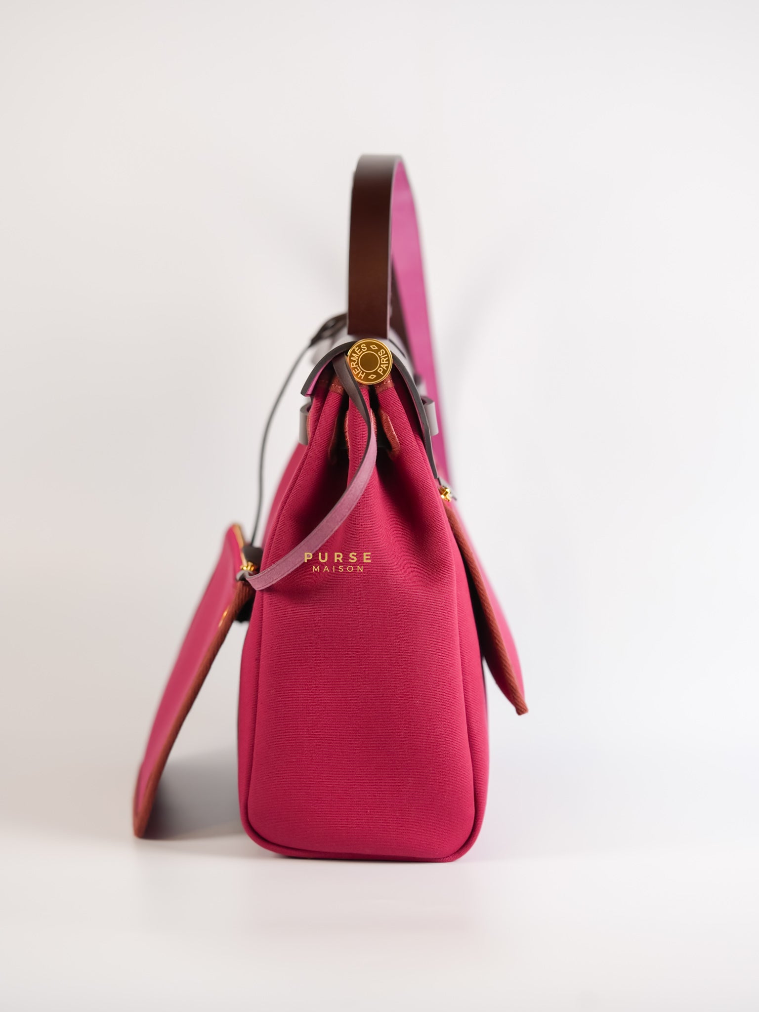 Sac Herbag Zip 31 PM Rubis Toile and Rouge Sellier Vache Hunter Gold Hardware | Purse Maison Luxury Bags Shop