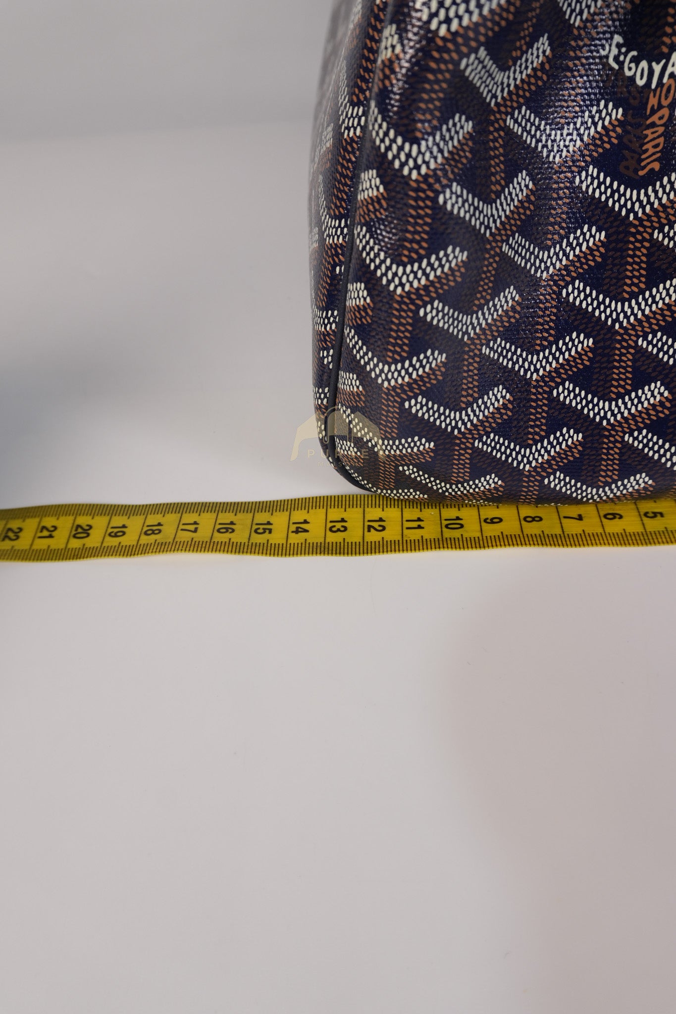 Sac Rouette PM in Navy Blue/ Bleu Marine Goyardine Canvas | Purse Maison Luxury Bags Shop