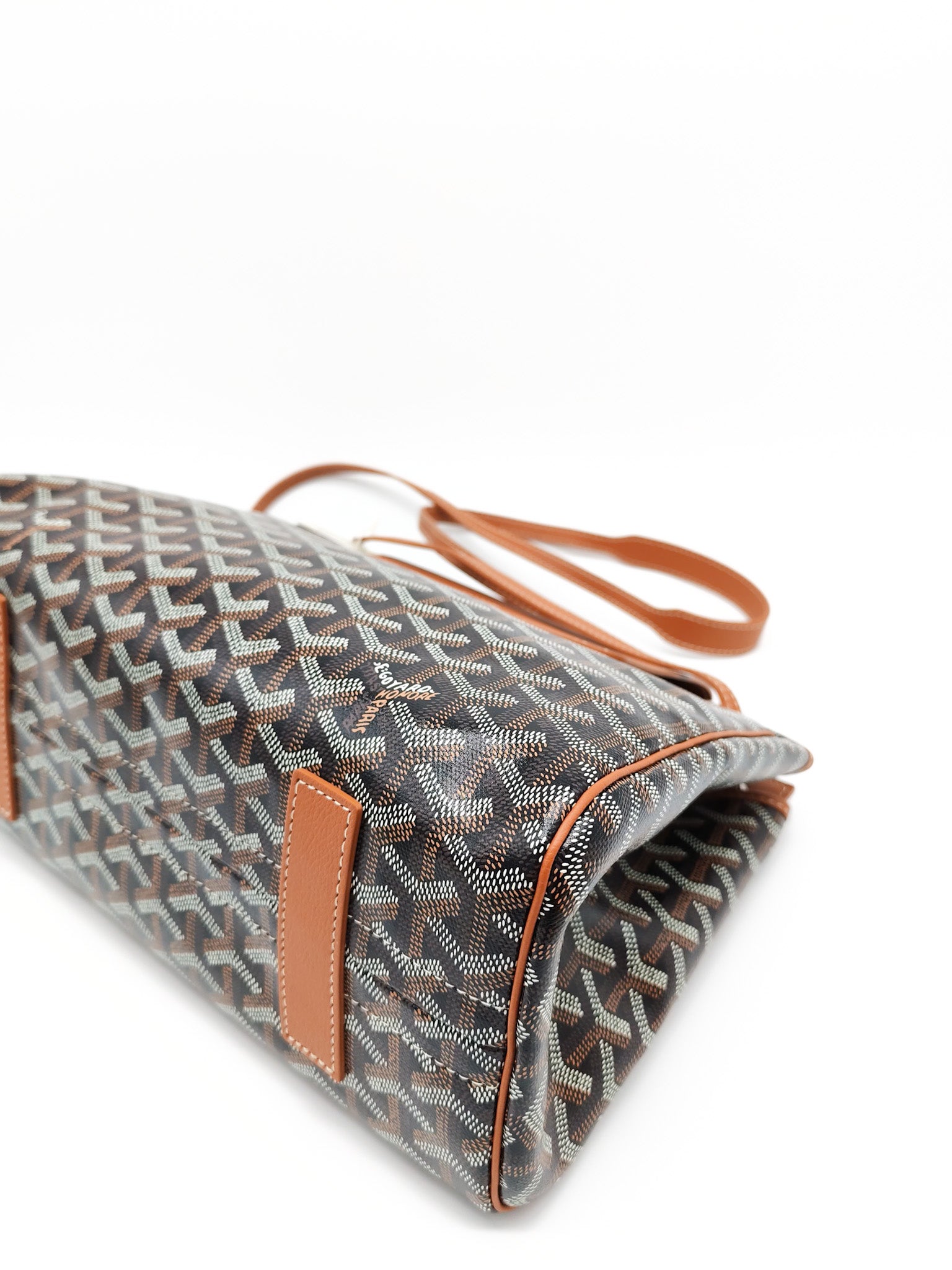 Sac Rouette Souple PM in Noir Et Naturel Goyardine Canvas Tote Bag | Purse Maison Luxury Bags Shop