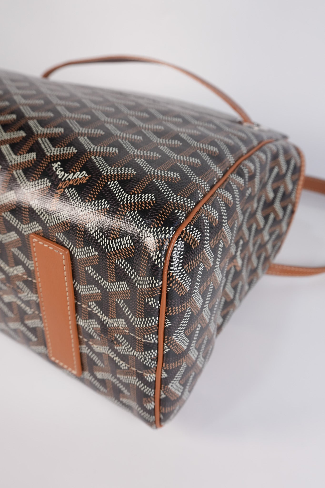 Sac Rouette Souple PM in Noir Et Naturel/Tan | Purse Maison Luxury Bags Shop