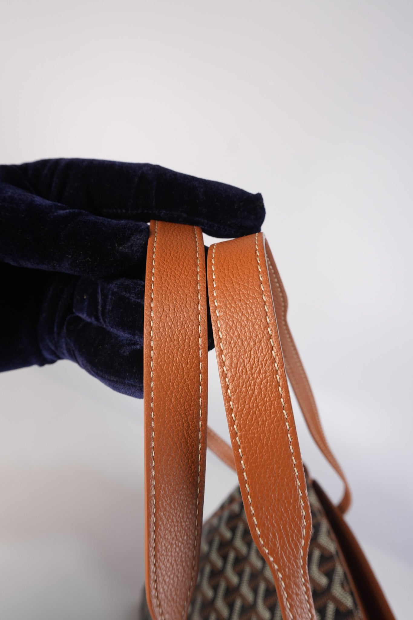 Sac Rouette Souple PM in Noir Et Naturel/Tan | Purse Maison Luxury Bags Shop