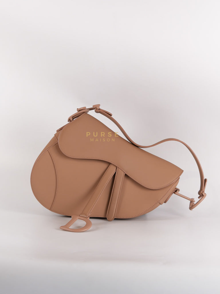 Saddle Bag Medium in Malta Beige | Purse Maison Luxury Bags Shop