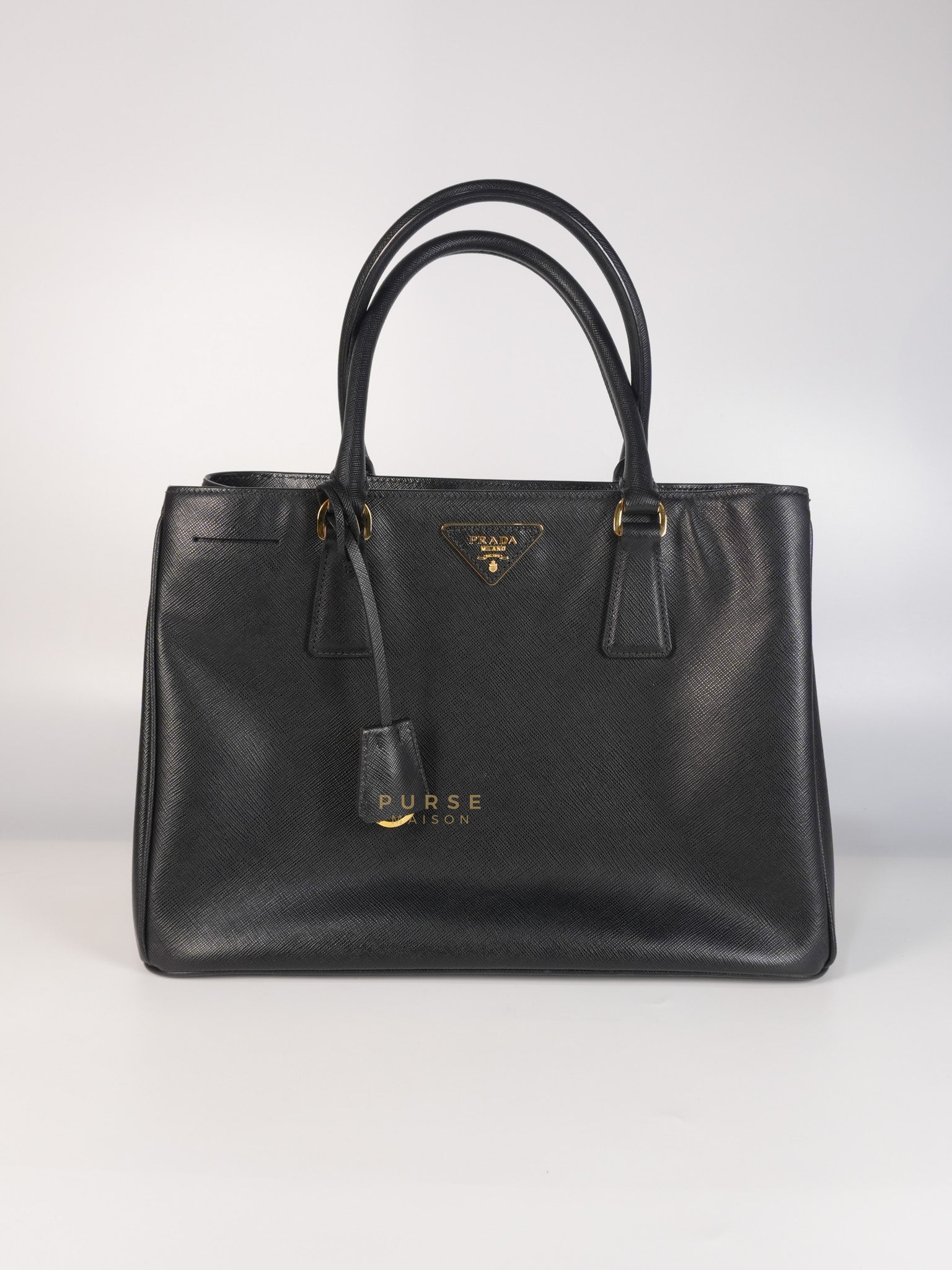 Saffiano Luxe Medium Black Tote Bag | Purse Maison Luxury Bags Shop