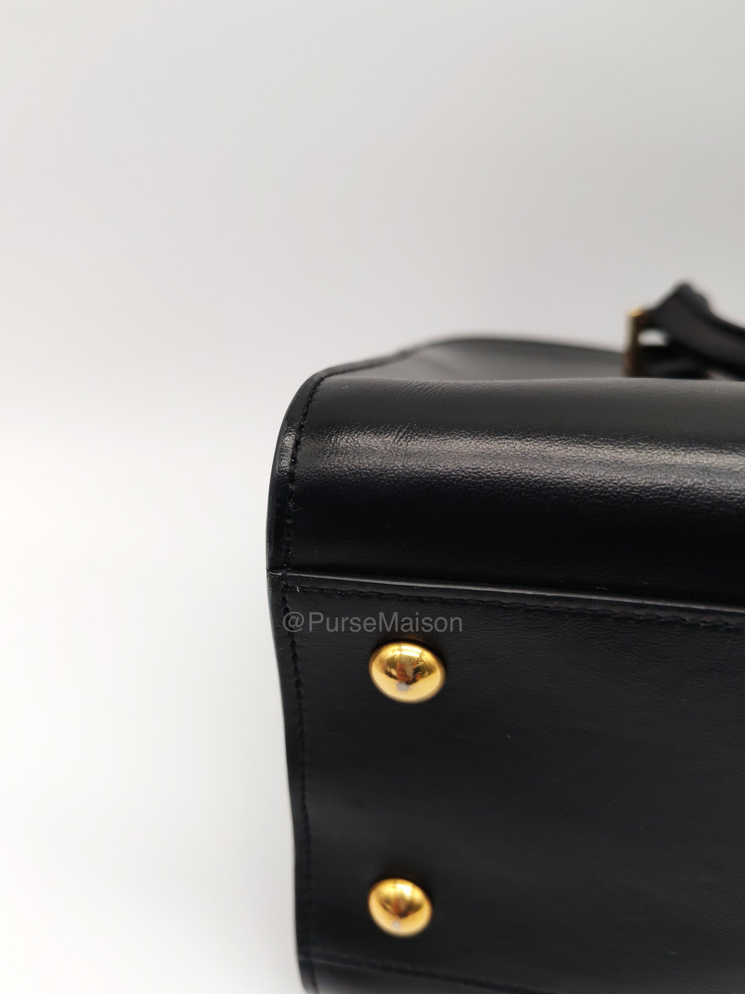 Saint Laurent Cabas Small Monogram in Black Smooth Calfskin Leather | Purse Maison Luxury Bags Shop