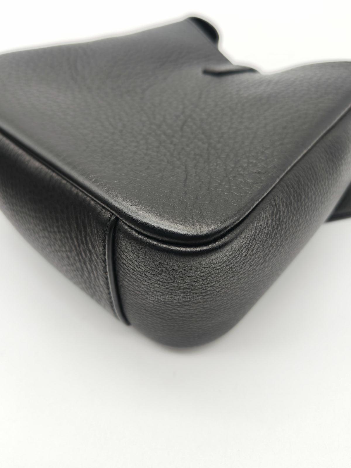 Saint Laurent Le 5 a 7 Supple Baby Hobo Bag in Black Grained Calfskin Leather | Purse Maison Luxury Bags Shop