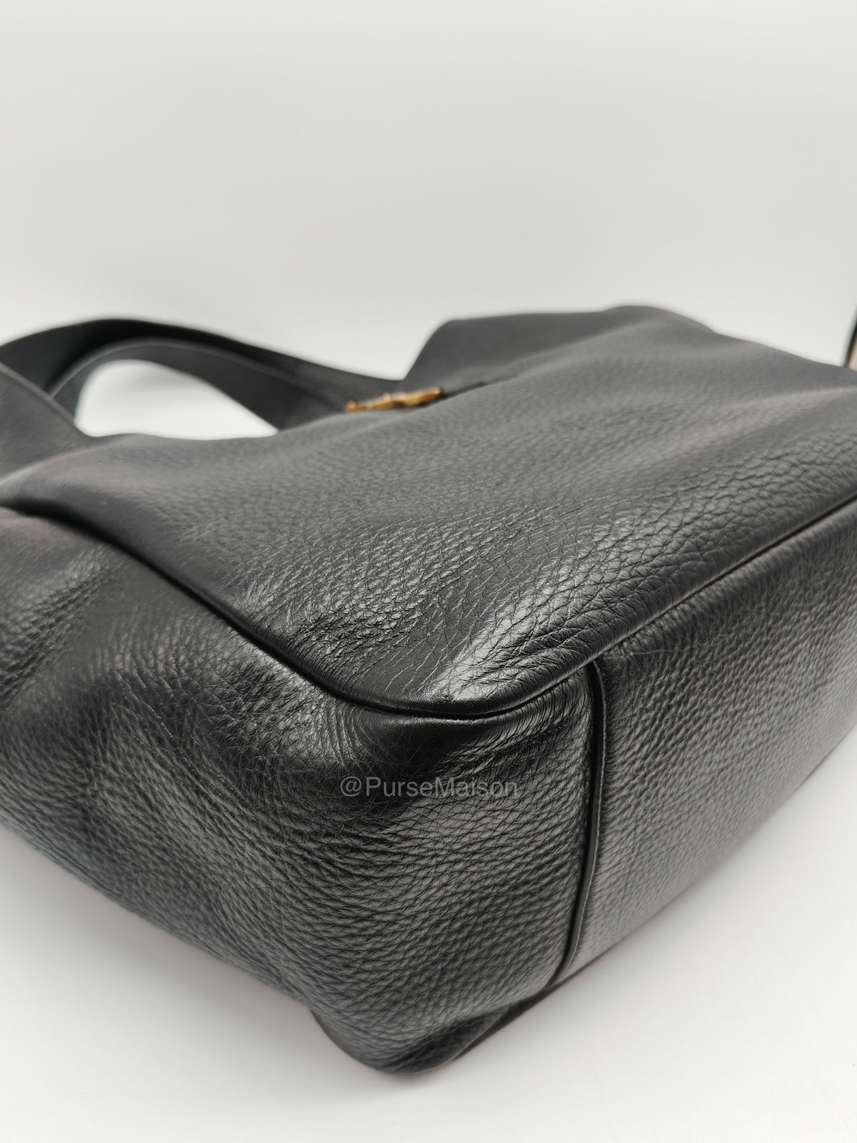 Saint Laurent Le 5a7 Bea Tote Bag in Black Grained Leather Tote Bag | Purse Maison Luxury Bags Shop