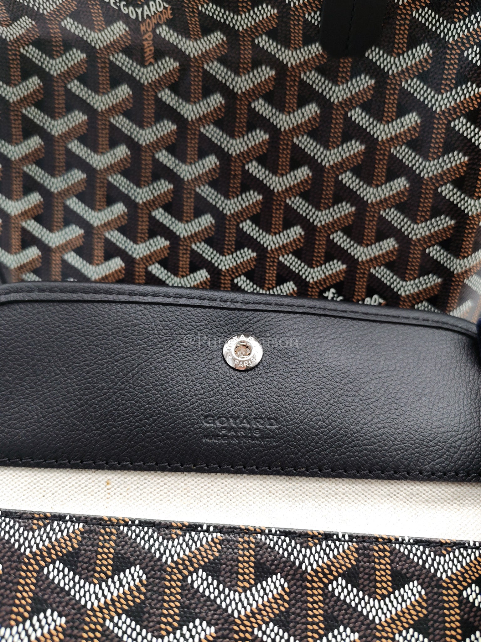 Saint Louis PM Black with Croc Universel Clip Charm in Goyardine Canvas Tote Bag | Purse Maison Luxury Bags Shop