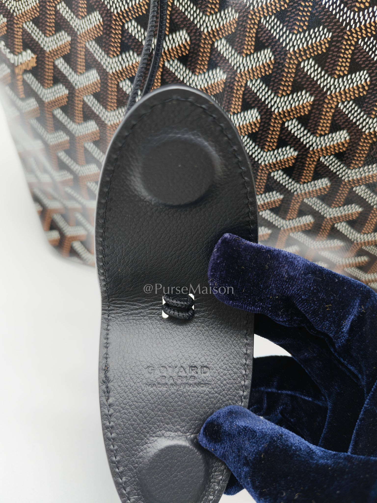 Saint Louis Black with Croc Universel Clip Charm in Goyardine Canvas Tote Bag | Purse Maison Luxury Bags Shop