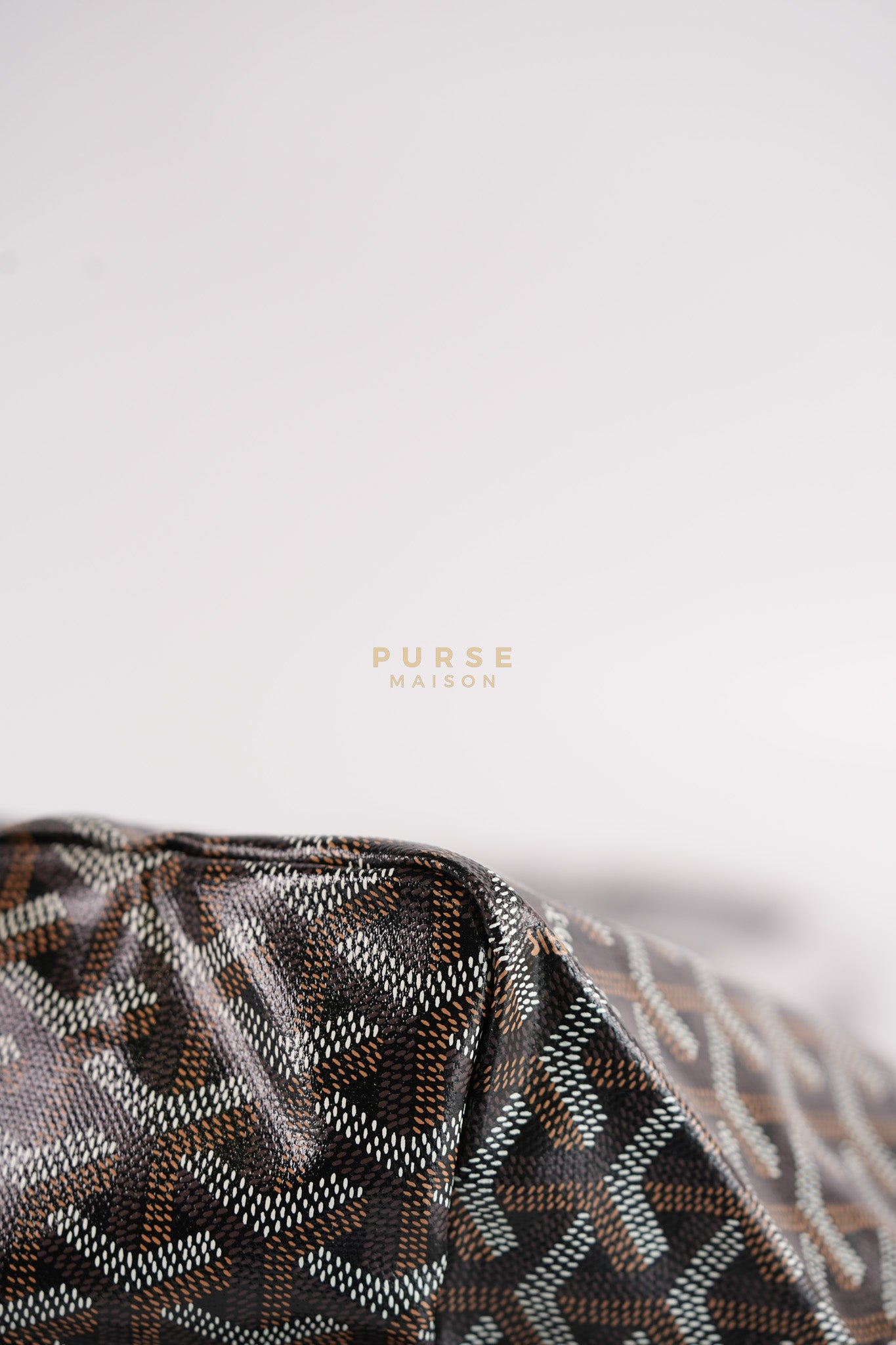 Saint Louis PM in Noir Goyardine Canvas | Purse Maison Luxury Bags Shop