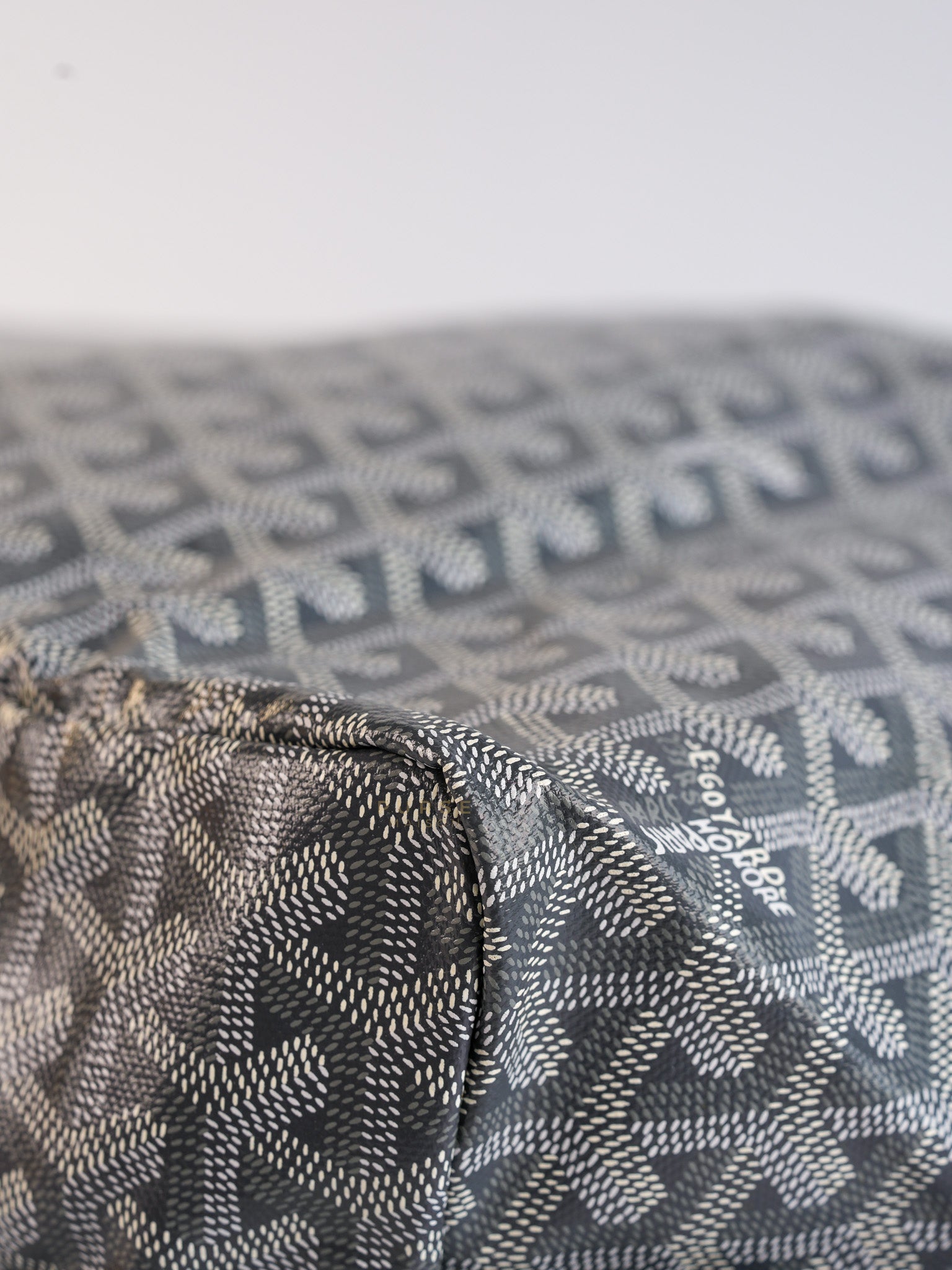 Saint Louis PM Gray Goyardine Canvas | Purse Maison Luxury Bags Shop