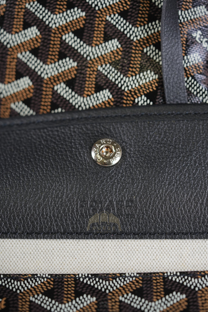 Saint Louis PM in Black Goyardine Canvas | Purse Maison Luxury Bags Shop