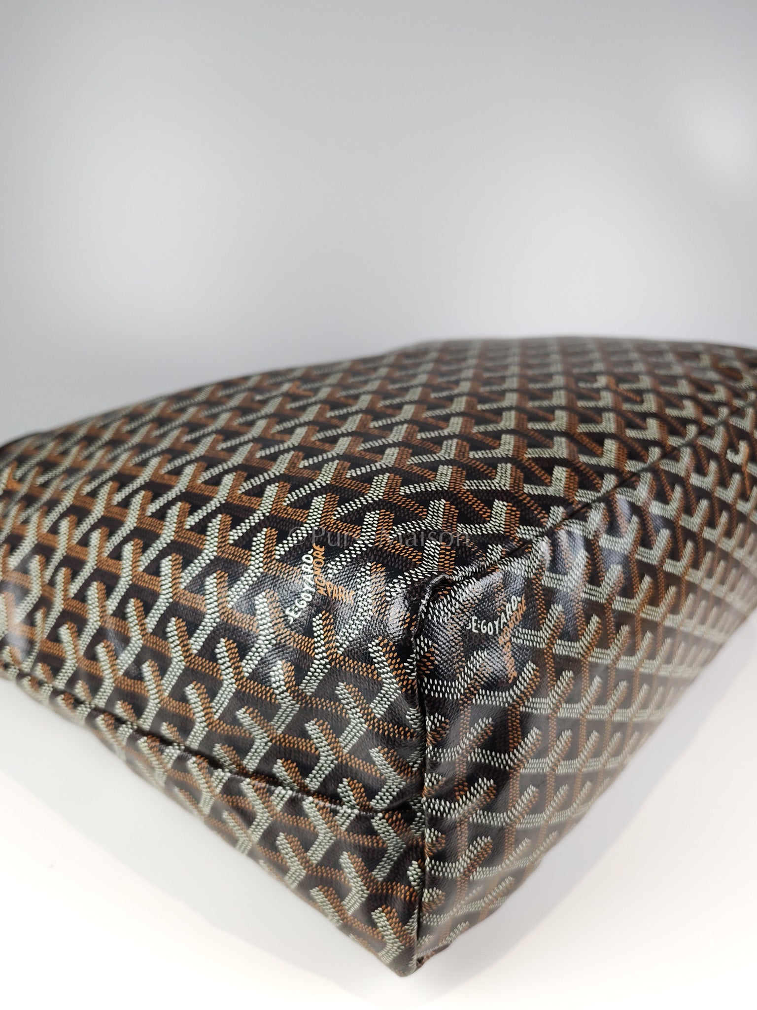 Saint Louis PM in Black Goyardine Canvas Tote Bag | Purse Maison Luxury Bags Shop