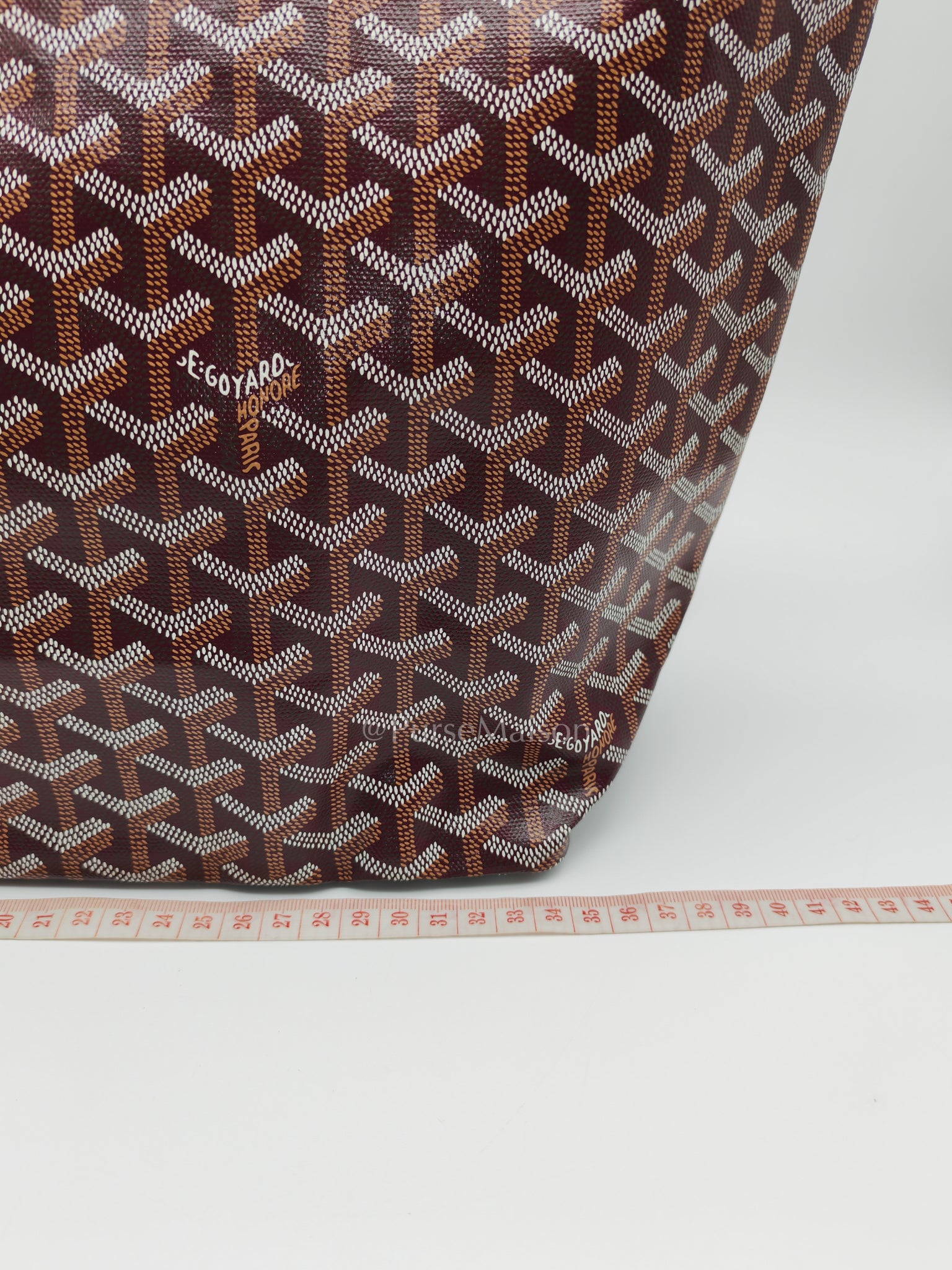 Saint Louis PM in Bordeaux Goyardine Canvas with Croc Universel Clip Charm | Purse Maison Luxury Bags Shop