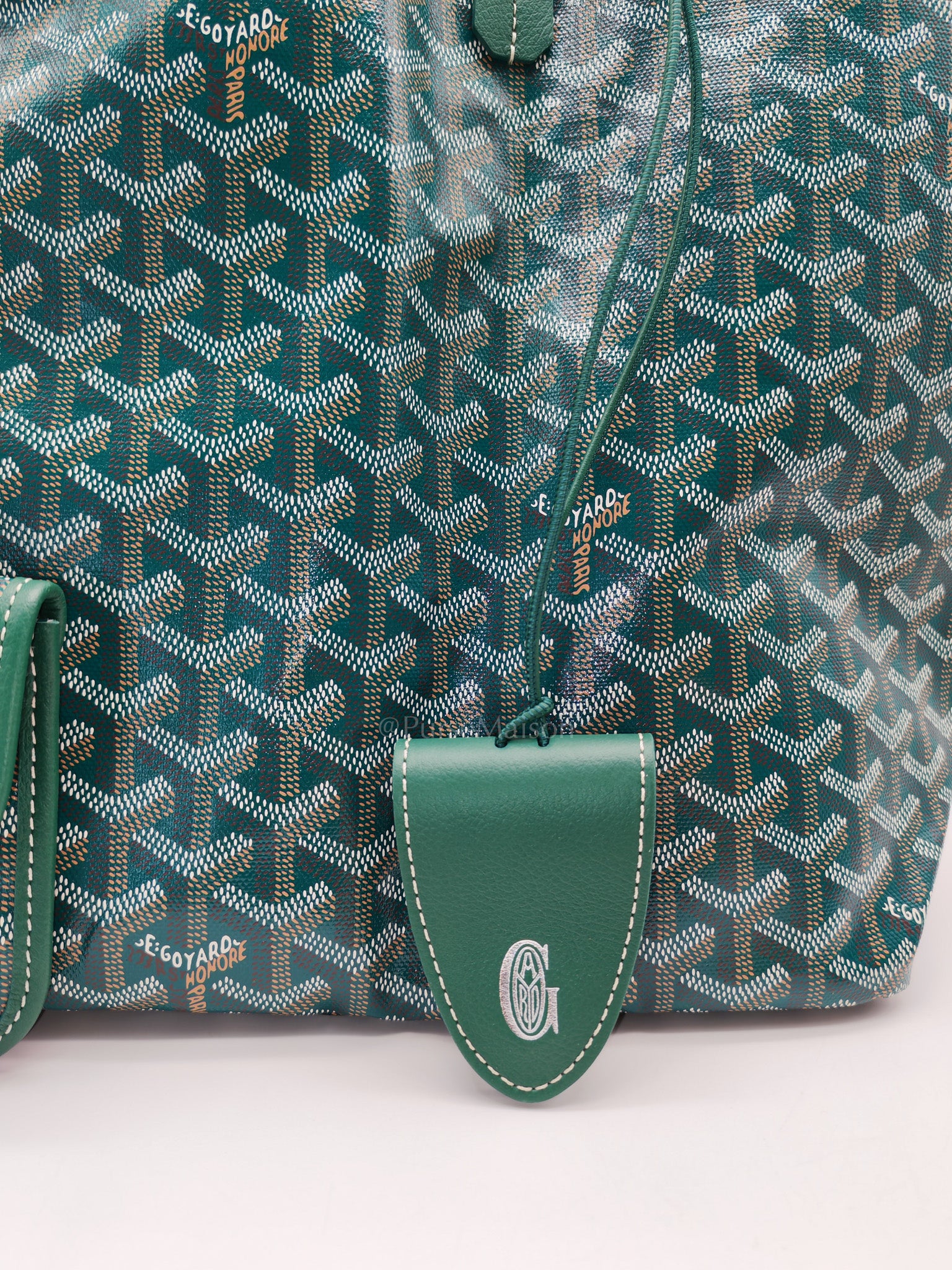 Saint Louis PM in Vert/Green Goyardine Canvas with Croc Universel Clip Charm | Purse Maison Luxury Bags Shop
